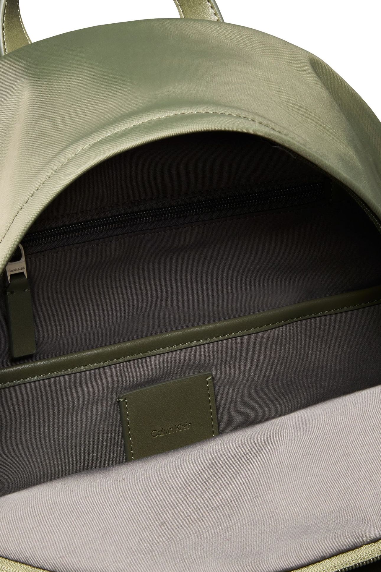 SLEEK ROUND BACKPACK DEEP LICHEN GREEN 4