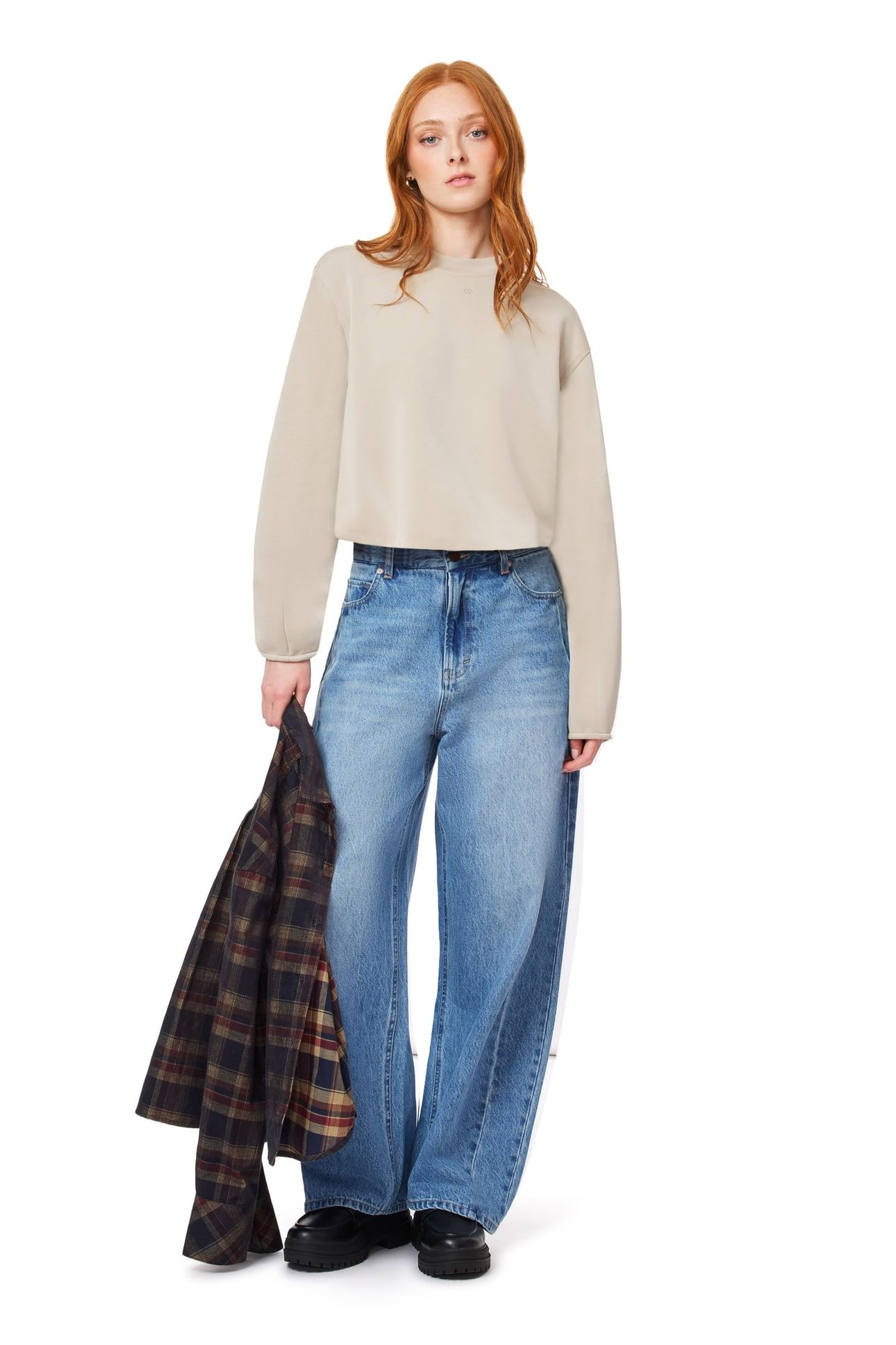 BUBBLE HEM CREWNECK FEATHER GRAY 3