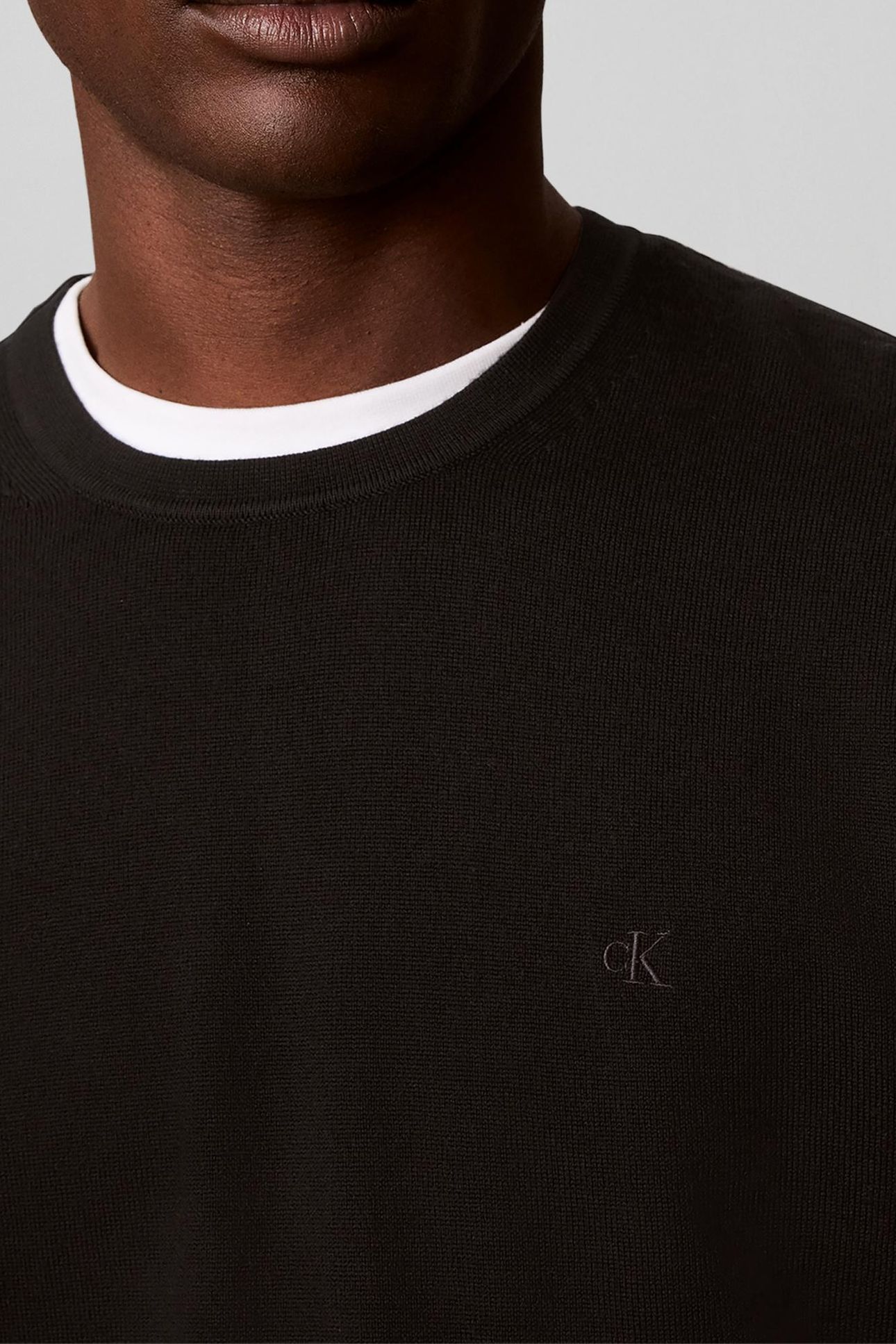 LS 100% MERINO CREW BLACK 7