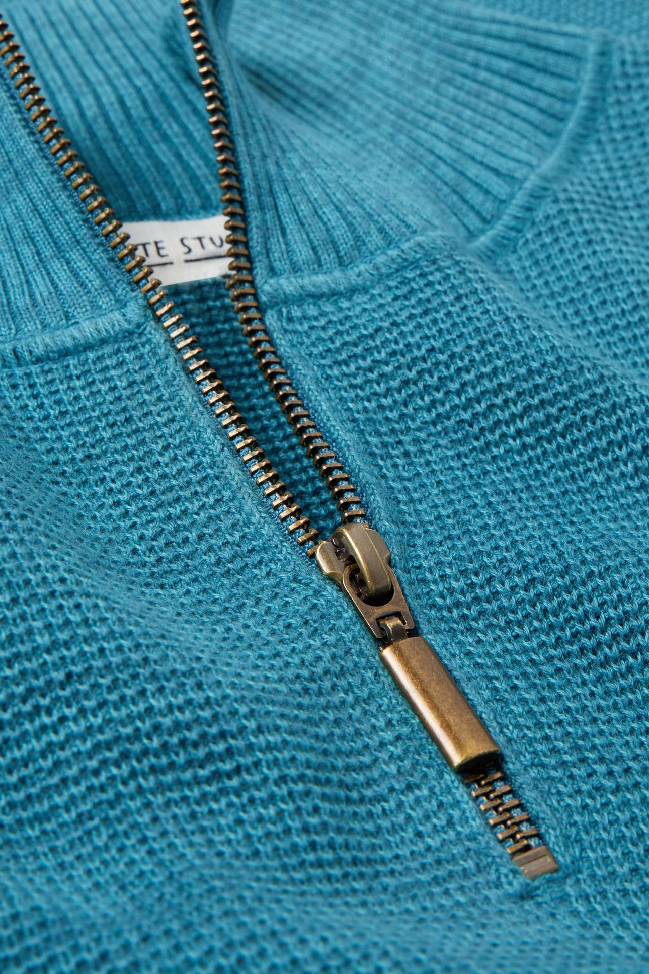 ATTADALE FUNNEL NECK JUMPER MID TEAL 7