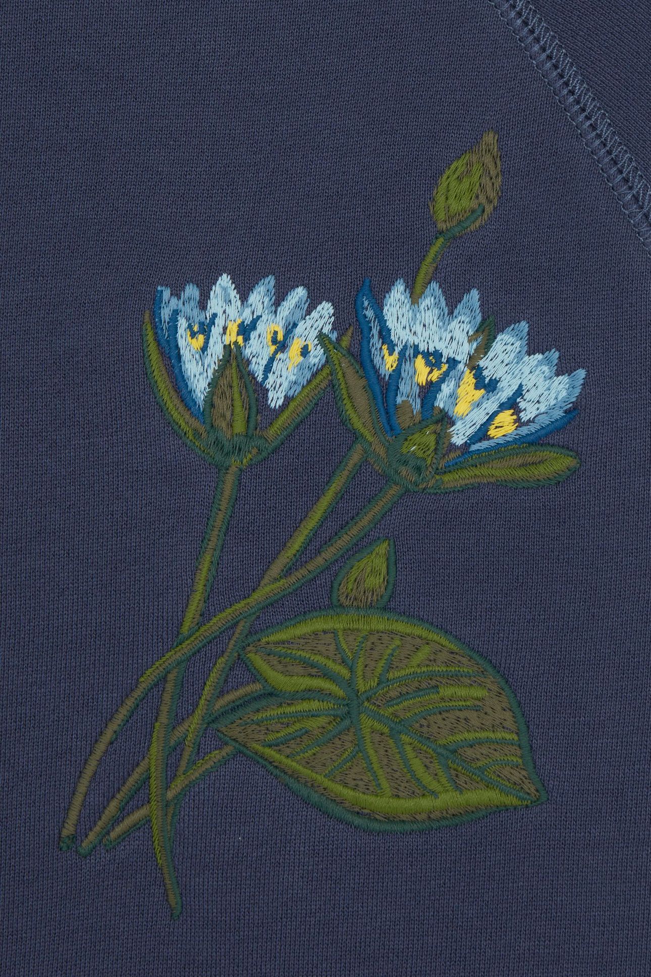 MENS LS SWEATSHIRT FLORAL EMB INDIGO 8