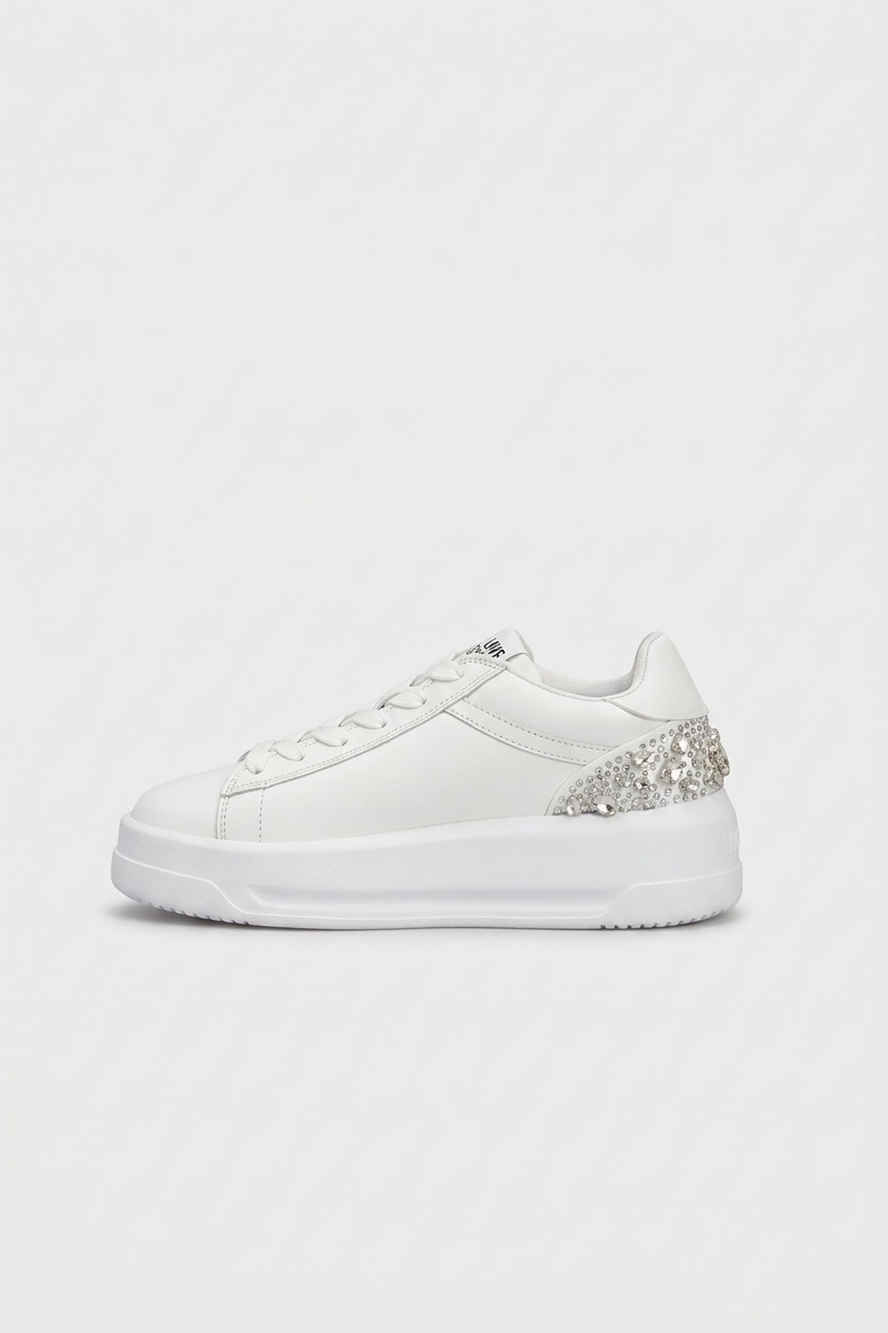 SNEAKERS WHITE 3