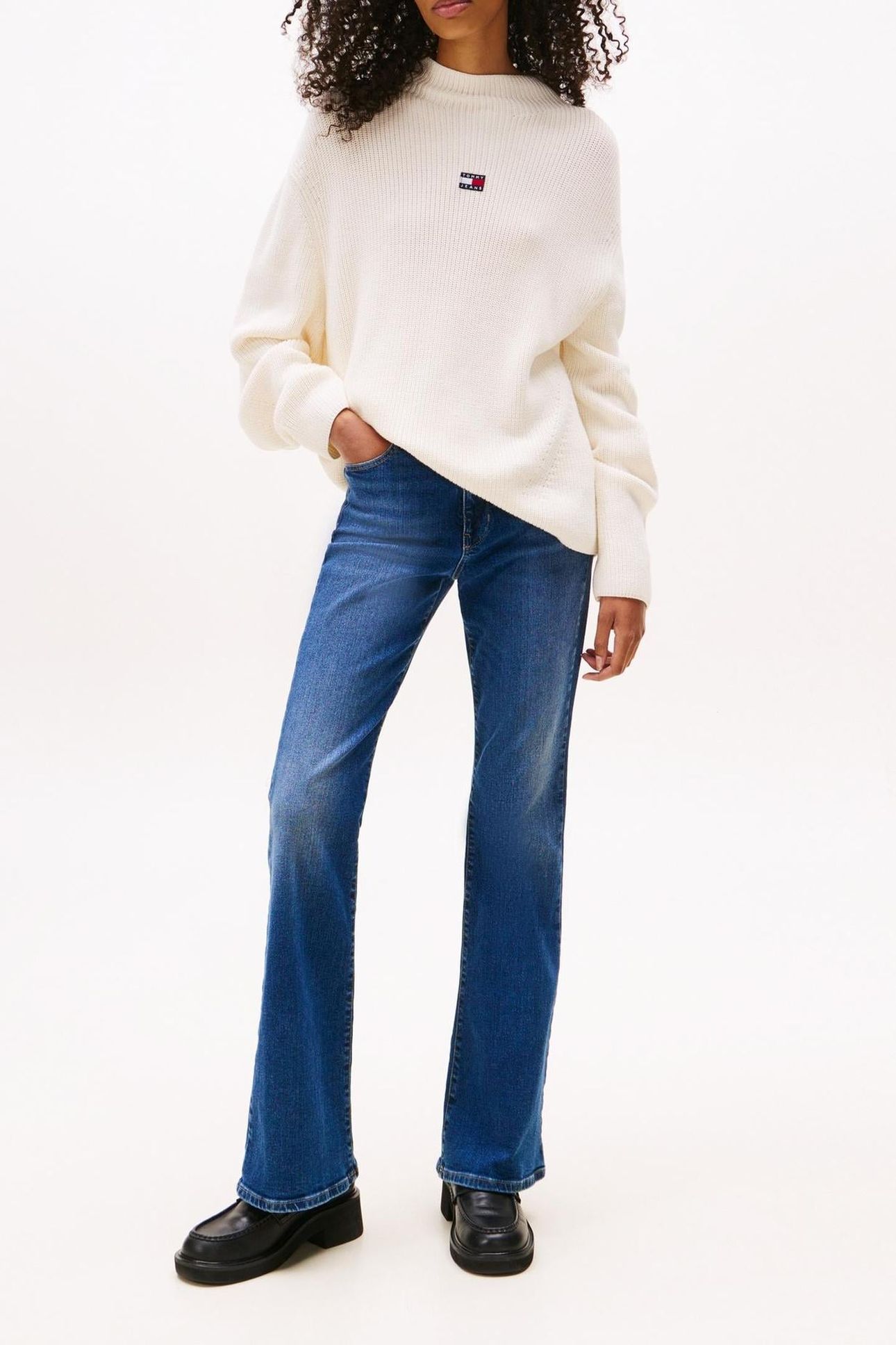 TJW MOCKNECK BADGE SWEATER ANCIENT WHITE 3