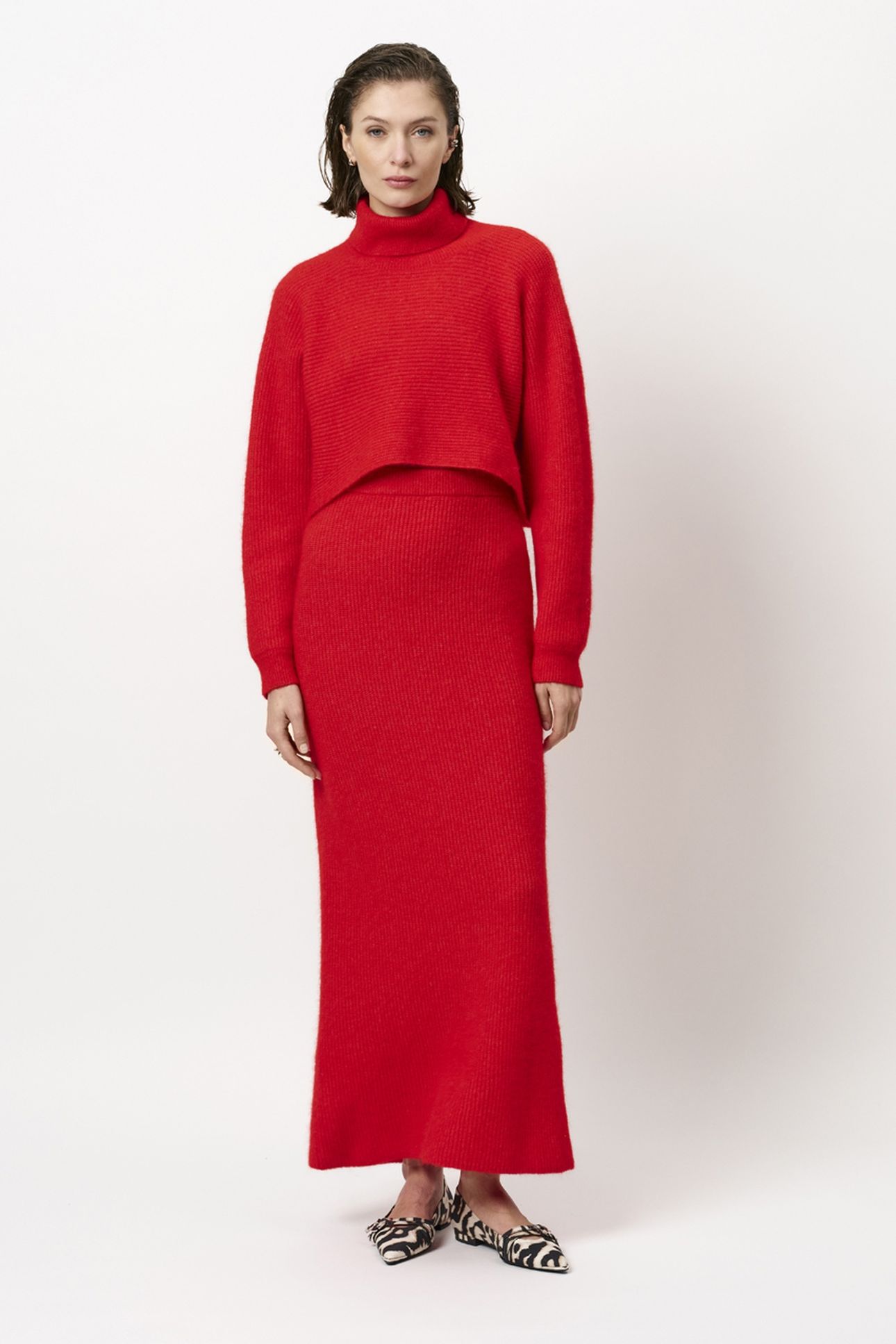 SUZY KNITTED LONG SKIRT FIERY RED 1