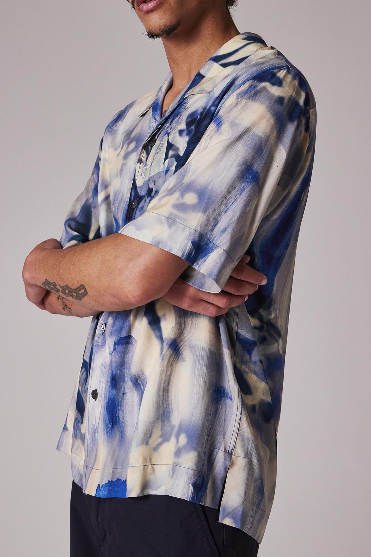 MENS S/S OVERSIZED SHIRT BLUE 5
