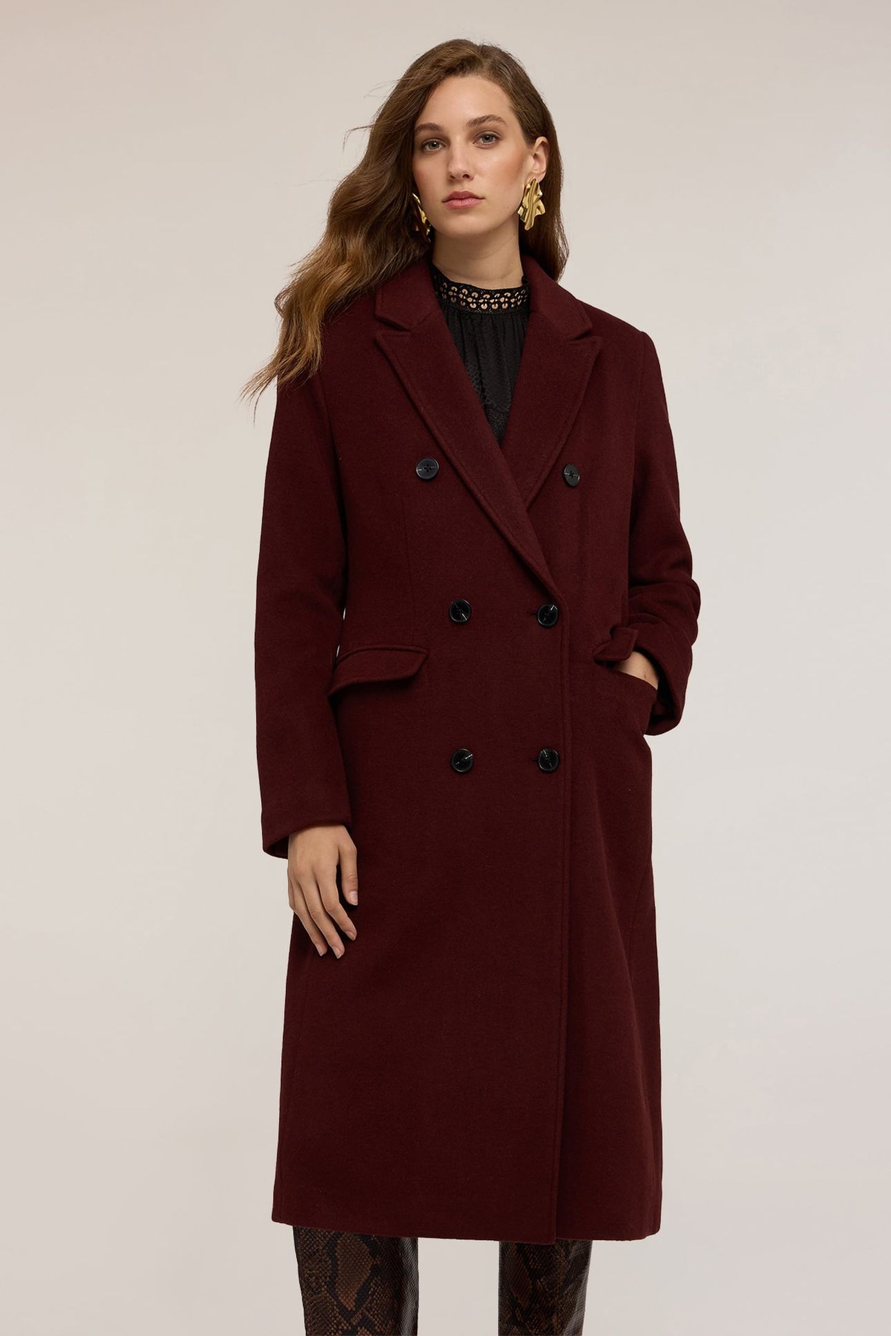 DOUBLE-BREASTED COAT IN WOOL BLEND DRAP BROWN 2