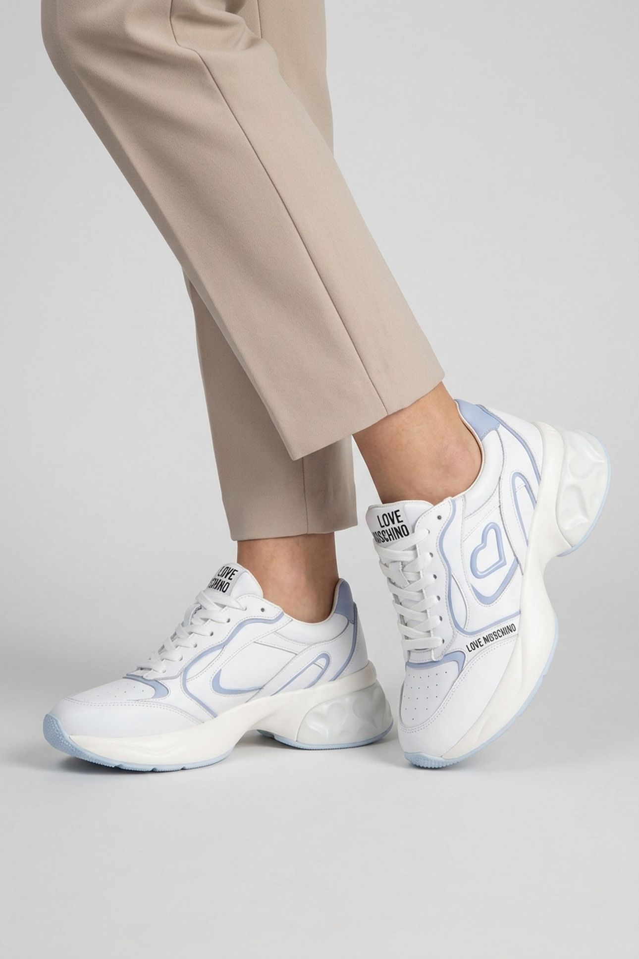 SNEAKERS WHITE 2