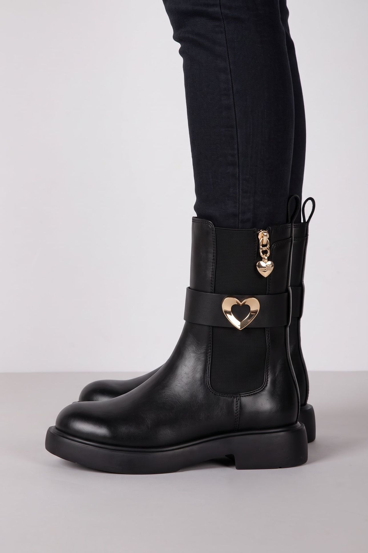 BOOTS BLACK 3