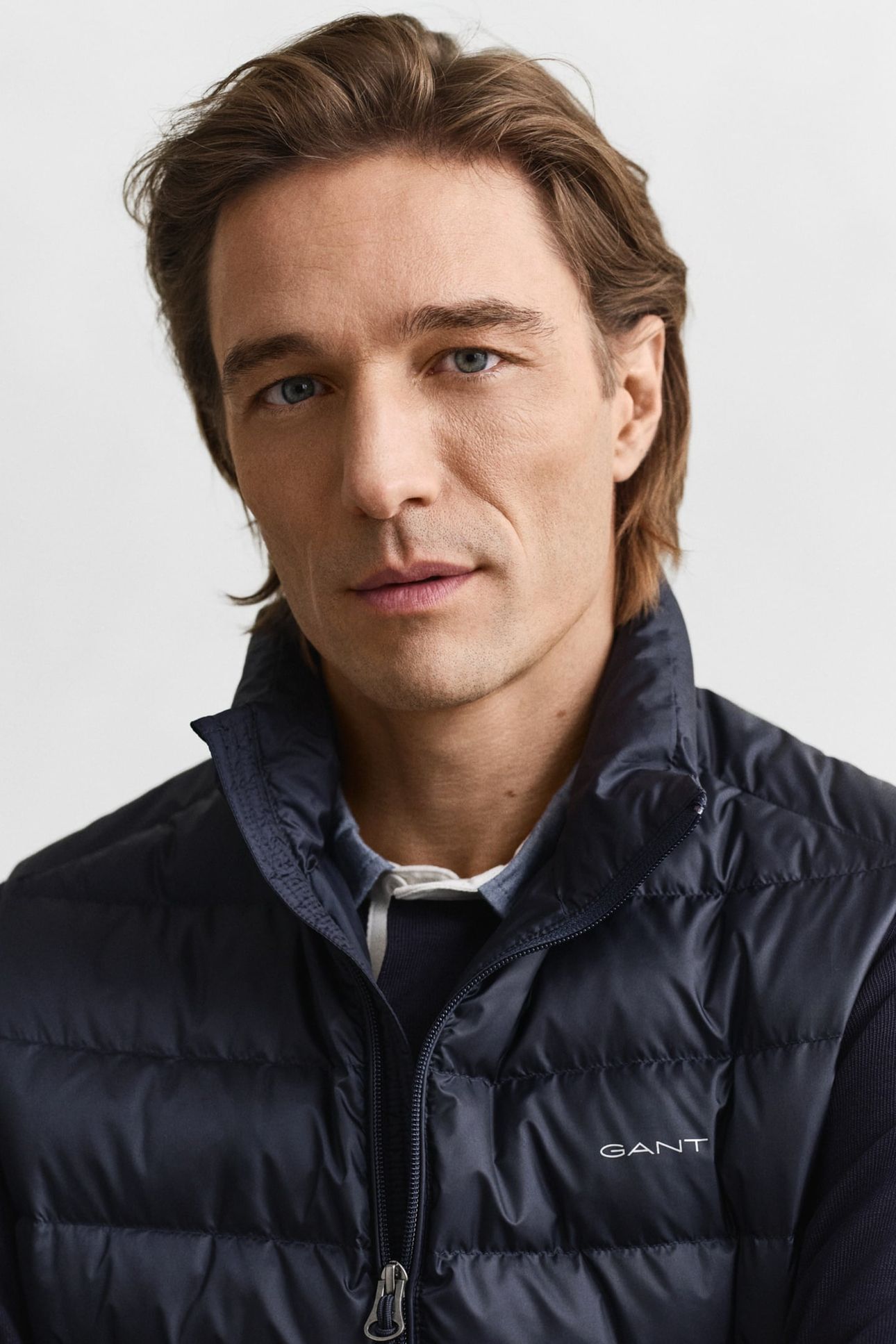LIGHT DOWN VEST EVENING BLUE 5