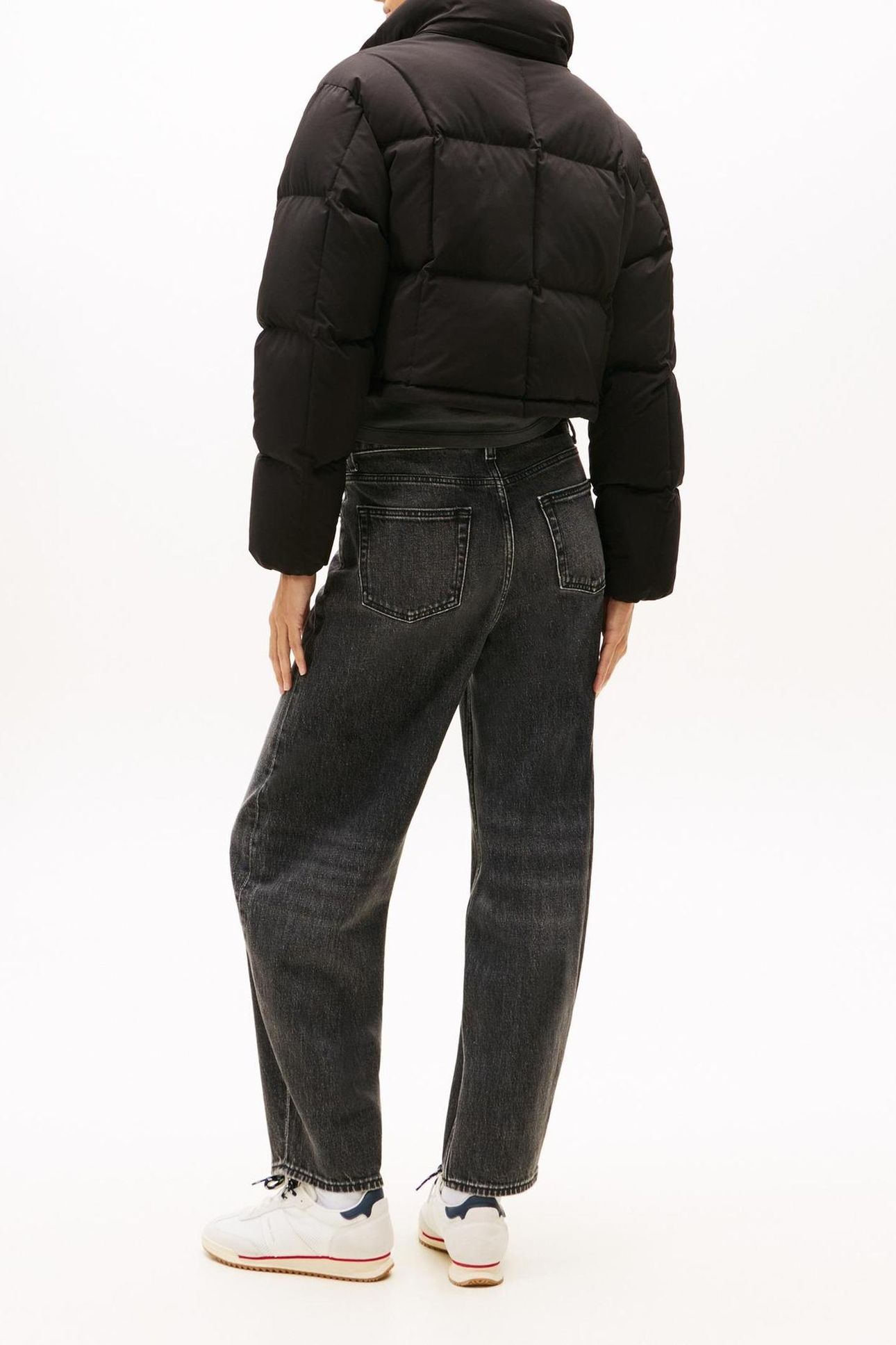 TJW ALASKA GRID CRP BLACK 2