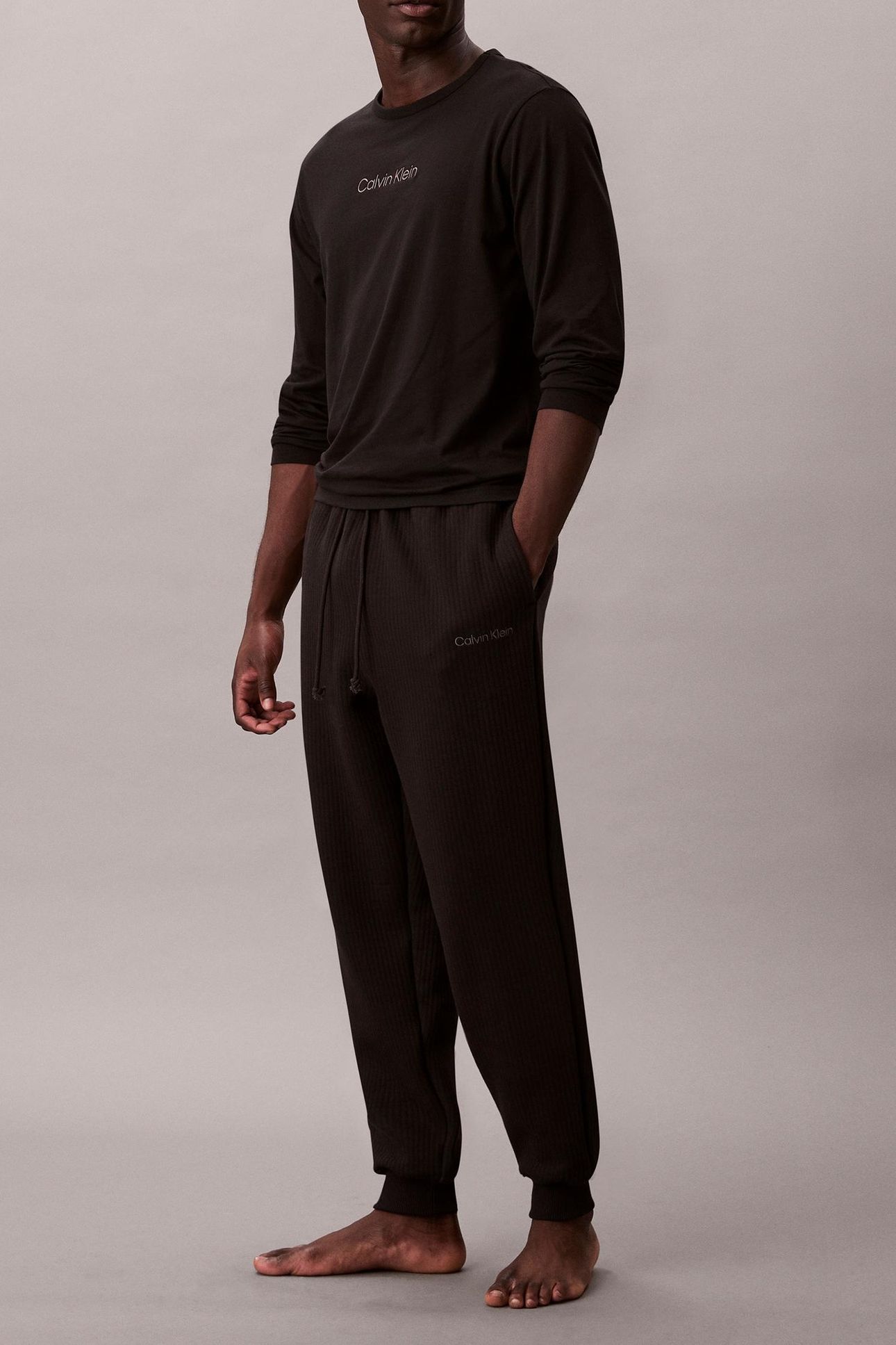QUILTED JOGGER BLACK 3