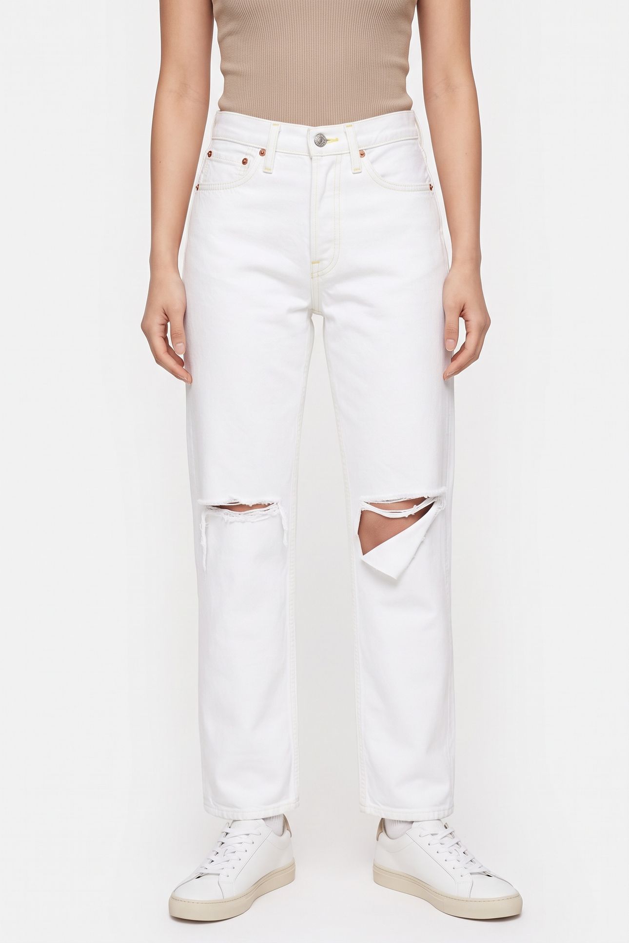 90S HIGH RISE LOOSE WHITE WITH RIPS 1
