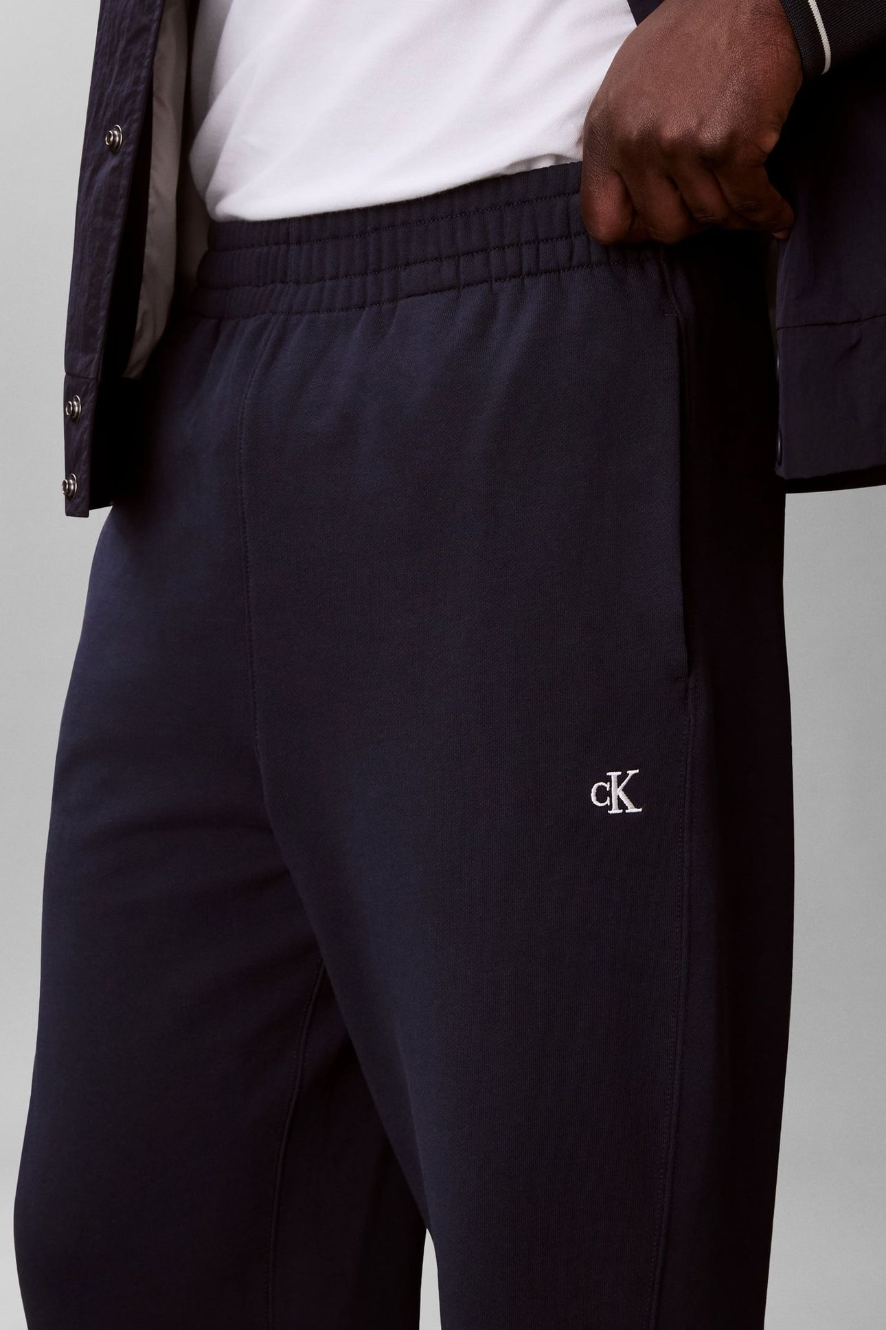 350TERRY MONOGRAM DARK SAPPHIRE 6