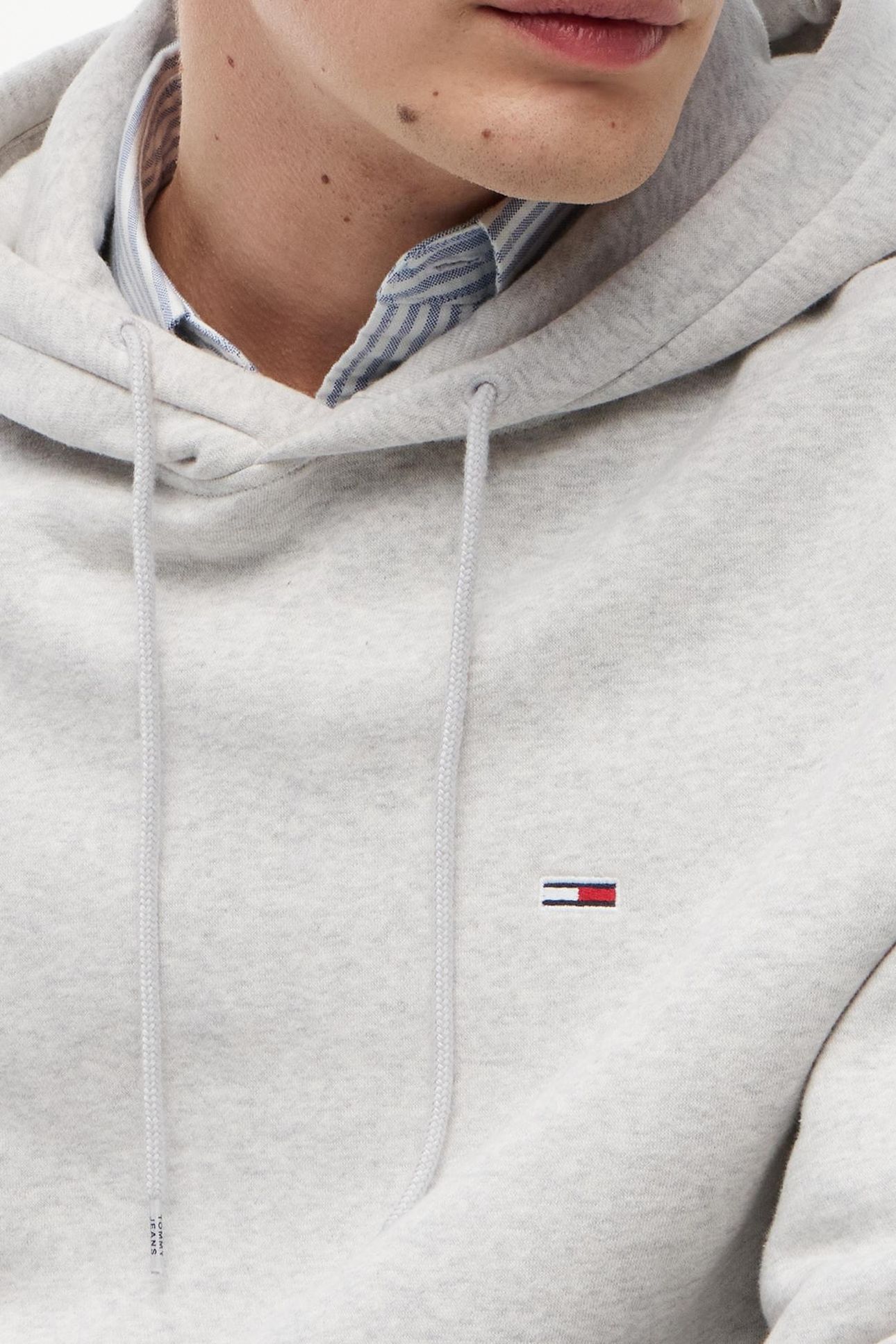 TJM REG FLAG HOODIE SILVER GREY HEATHER 6