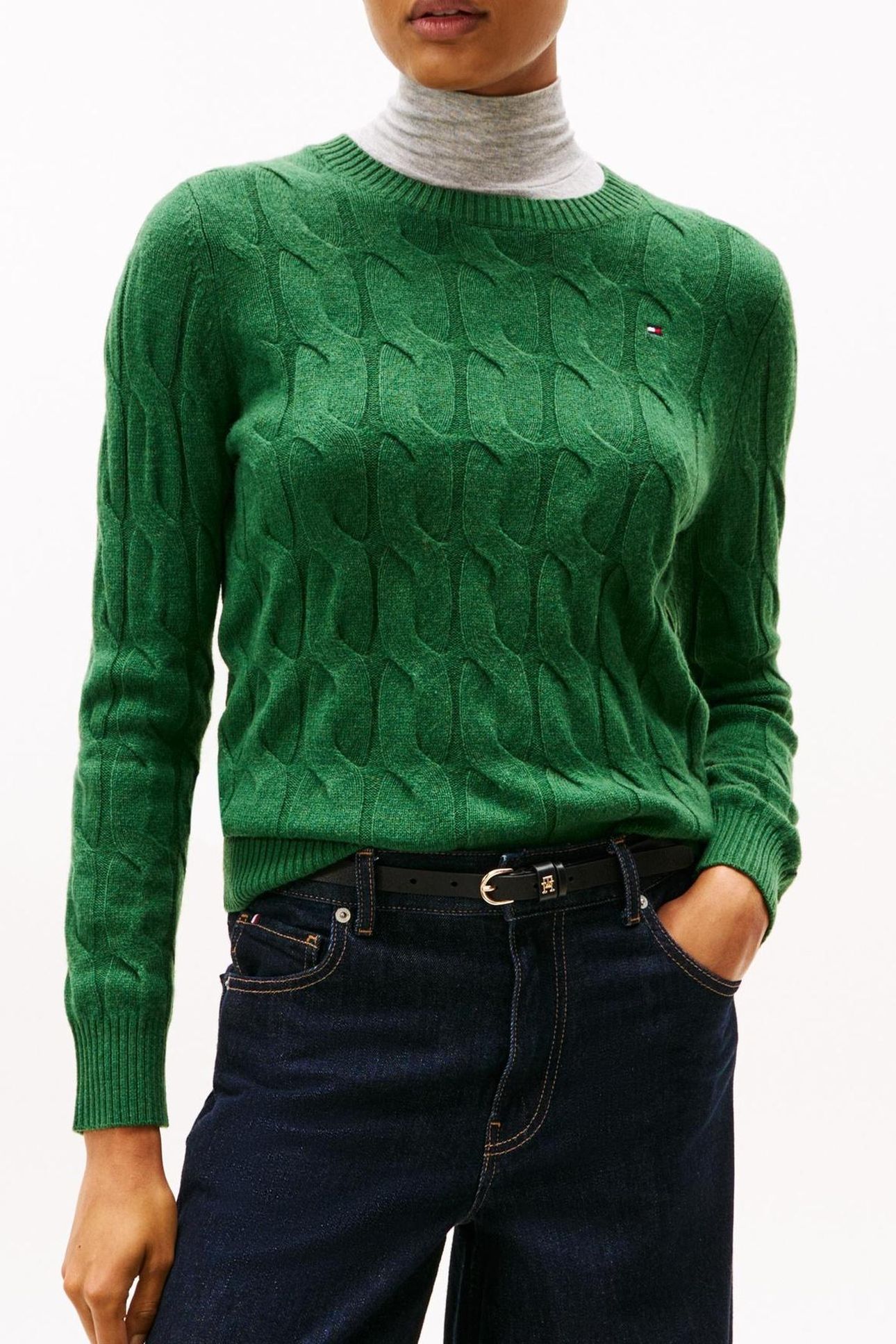 SOFT WOOL CABLE C-NECK DEEP EVERGREEN 1