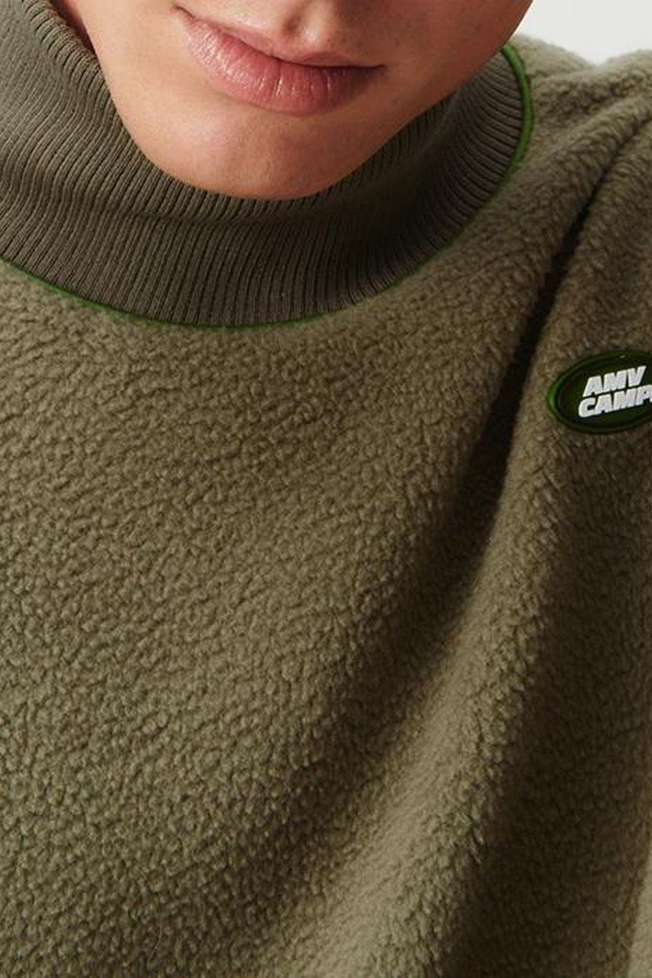 VOBOTOWN SWEATSHIRT REPTILE 5