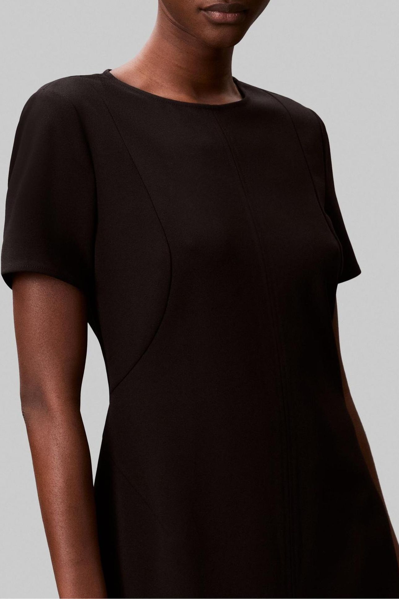 SCUBA FIT AND FLARE BLACK 4