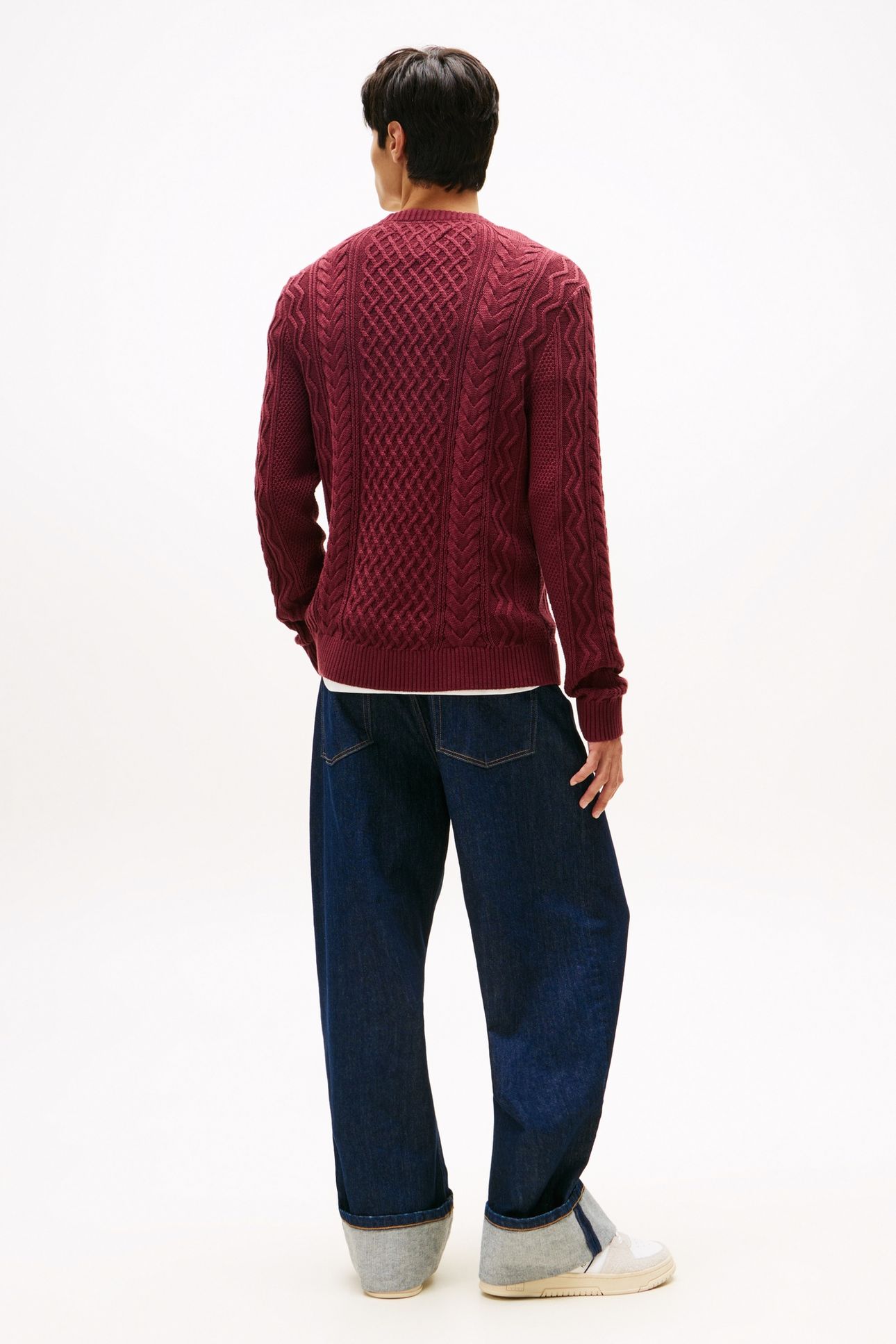 TJM SLIM BADGE CABLE RED WINE TONAL 2