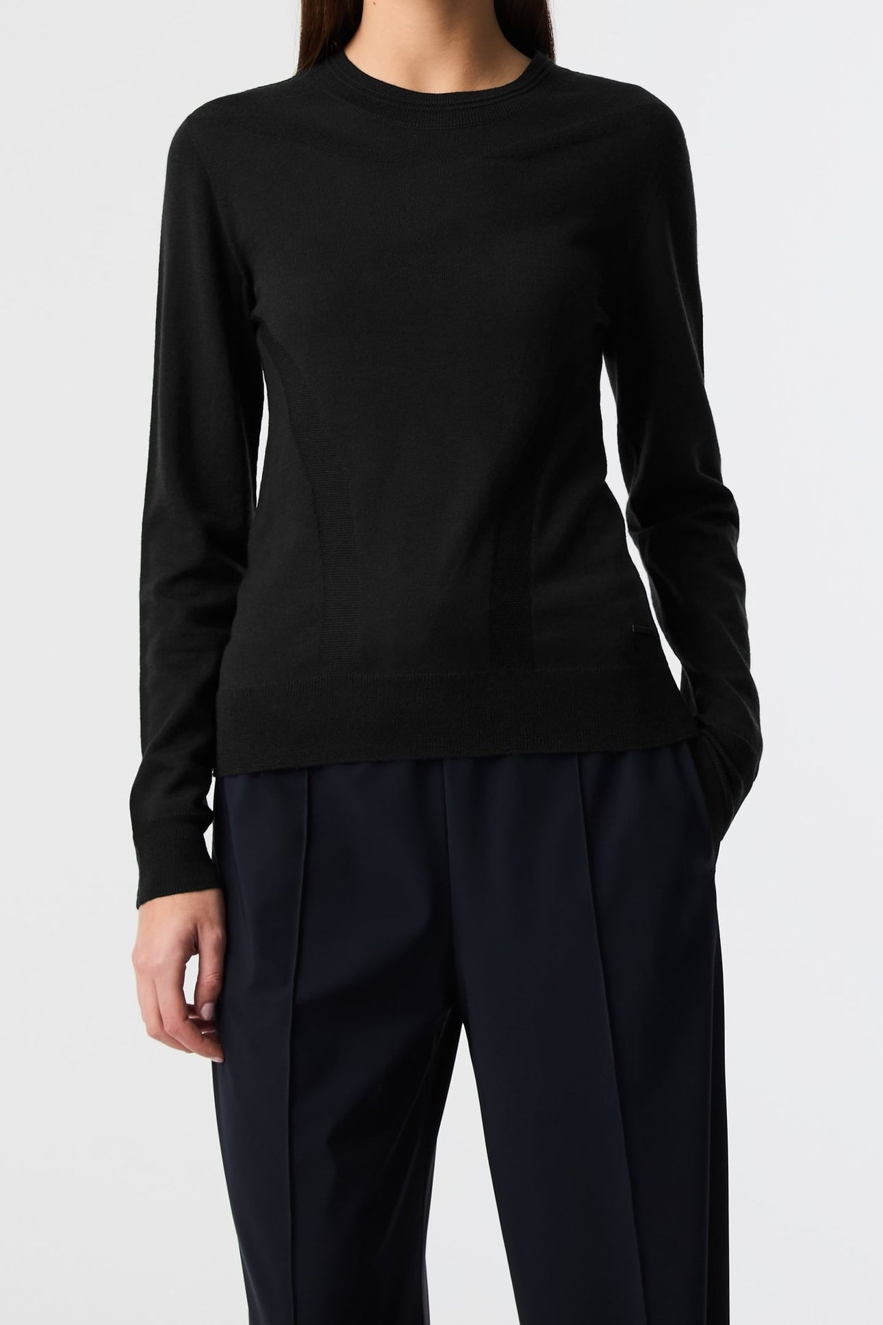 FATON V1.Y9.02 PULLOVER BLACK 1