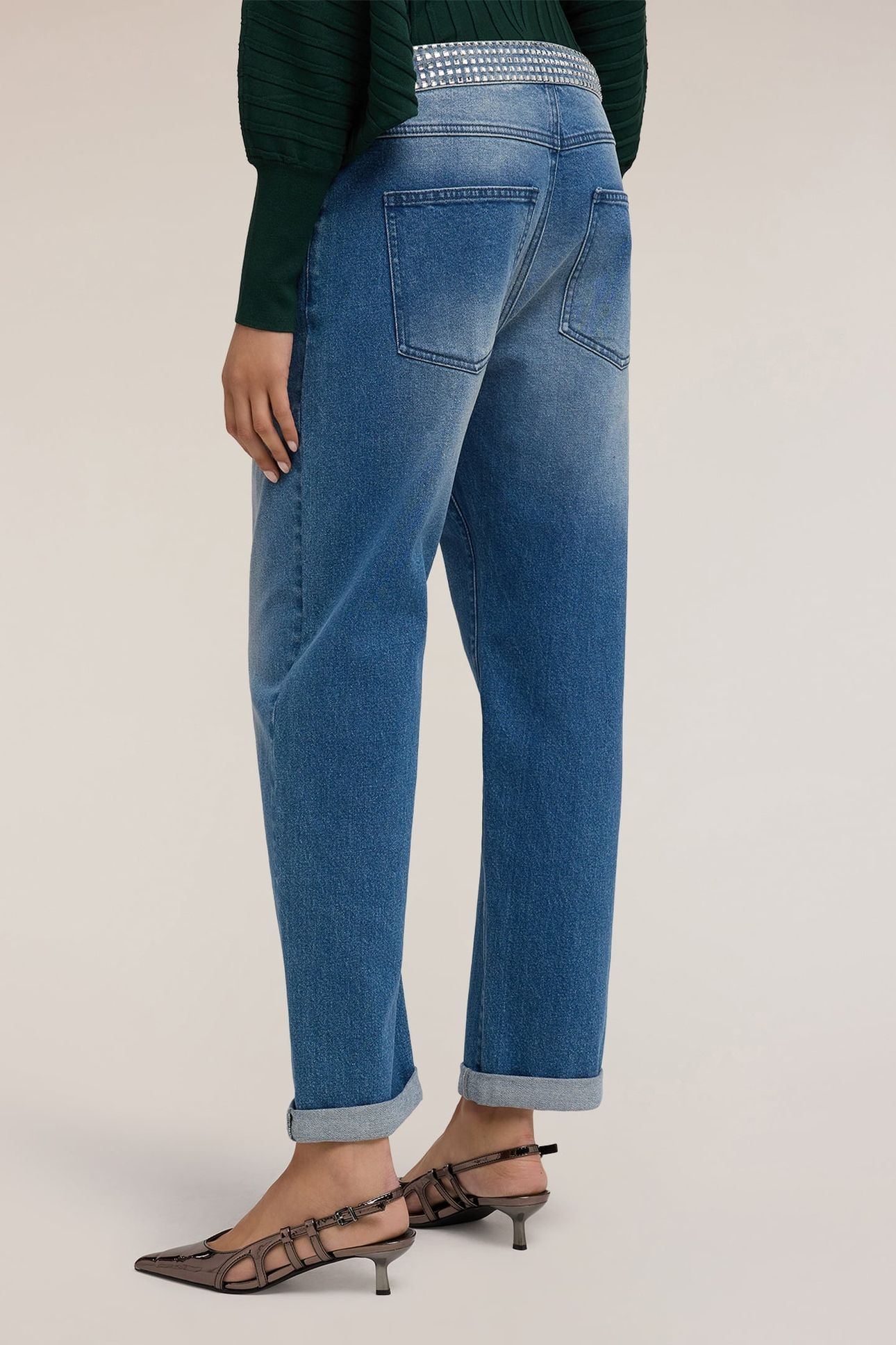BOYFIT JEANS WITH JEWELED BELT BLUE 3
