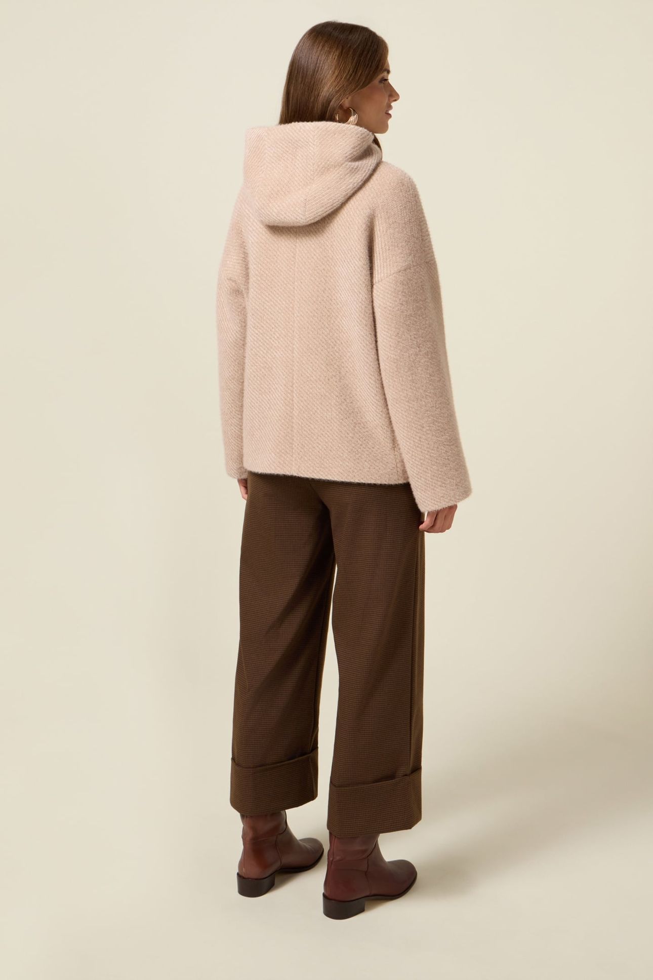 SHORT COAT IN KNITTED FABRIC BEIGE 2