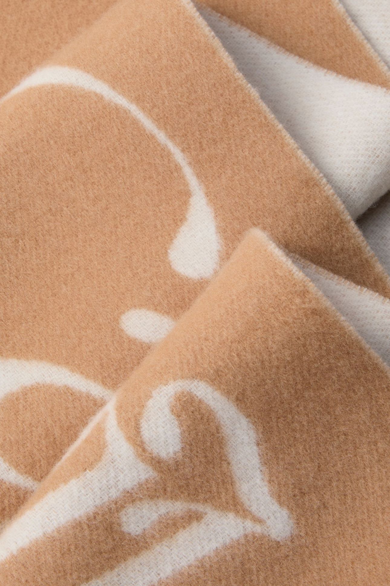 SCRIPTED LOGO BRUSHED SCARF LILY WHITE/TAN 4