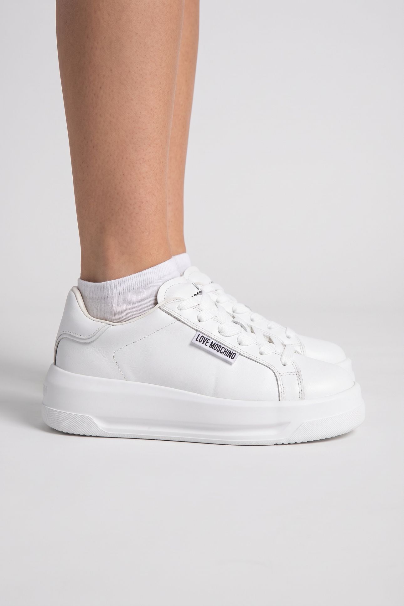 SNEAKERS WHITE 3