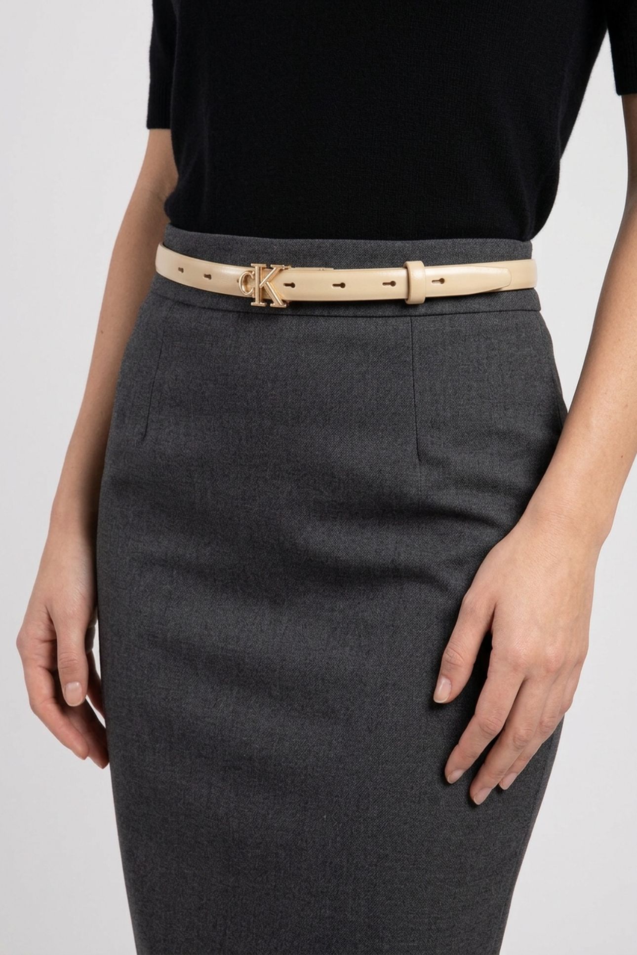 ROUND CK BUCKLE SMOOTH BELT NEUTRAL BEIGE 1