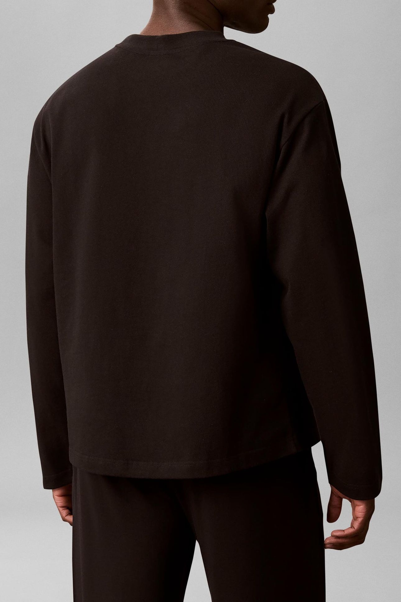 L/S CREW NECK BLACK 2
