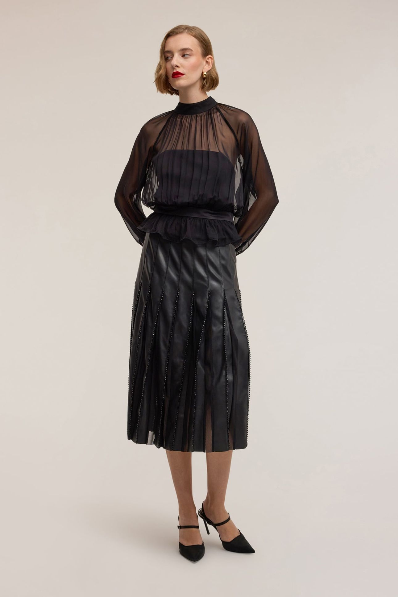 PLEATED SKIRT IN SMART COUTURE COATED FABRIC BLACK 1