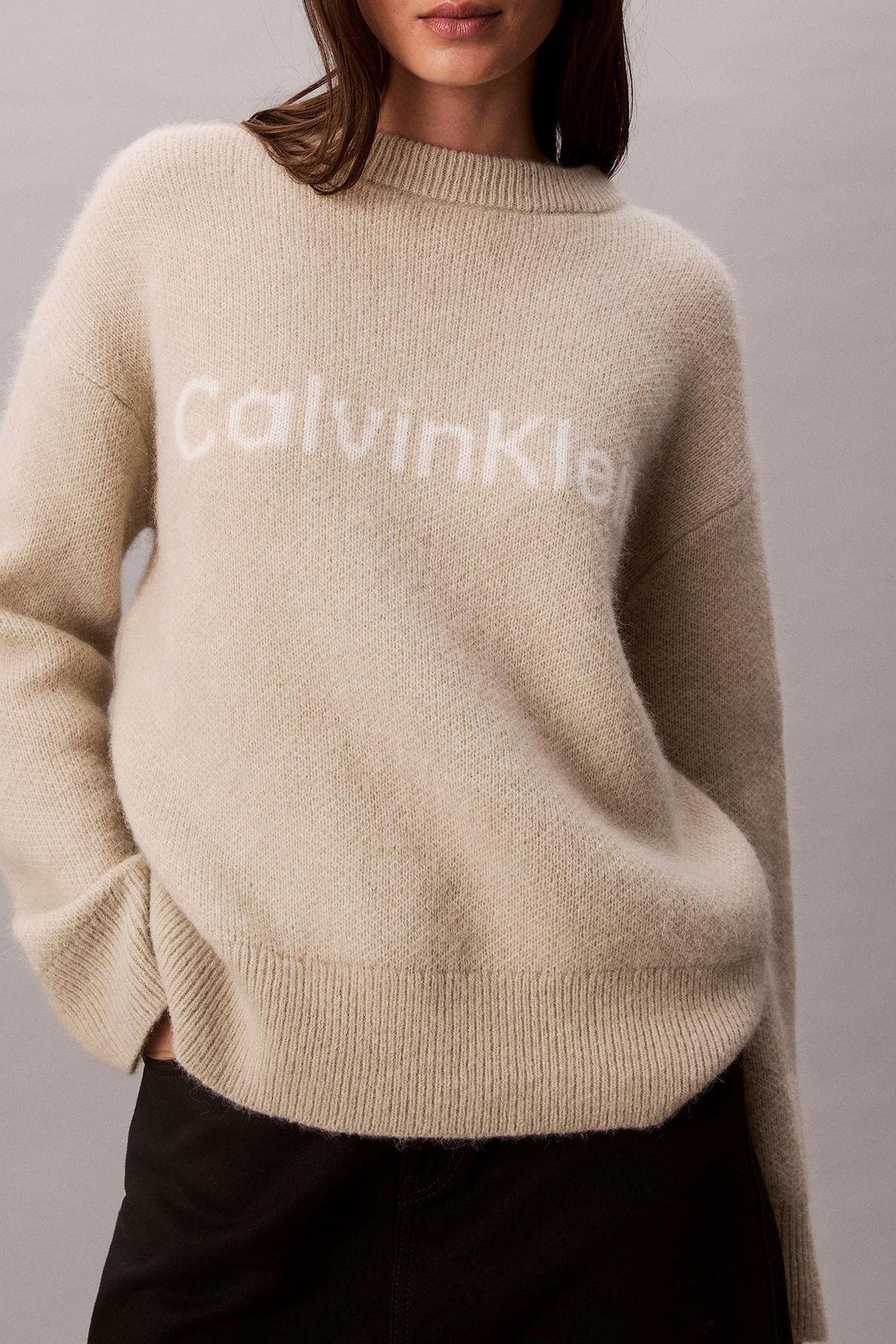 ALPACA LOGO SWEATER PELICAN 1