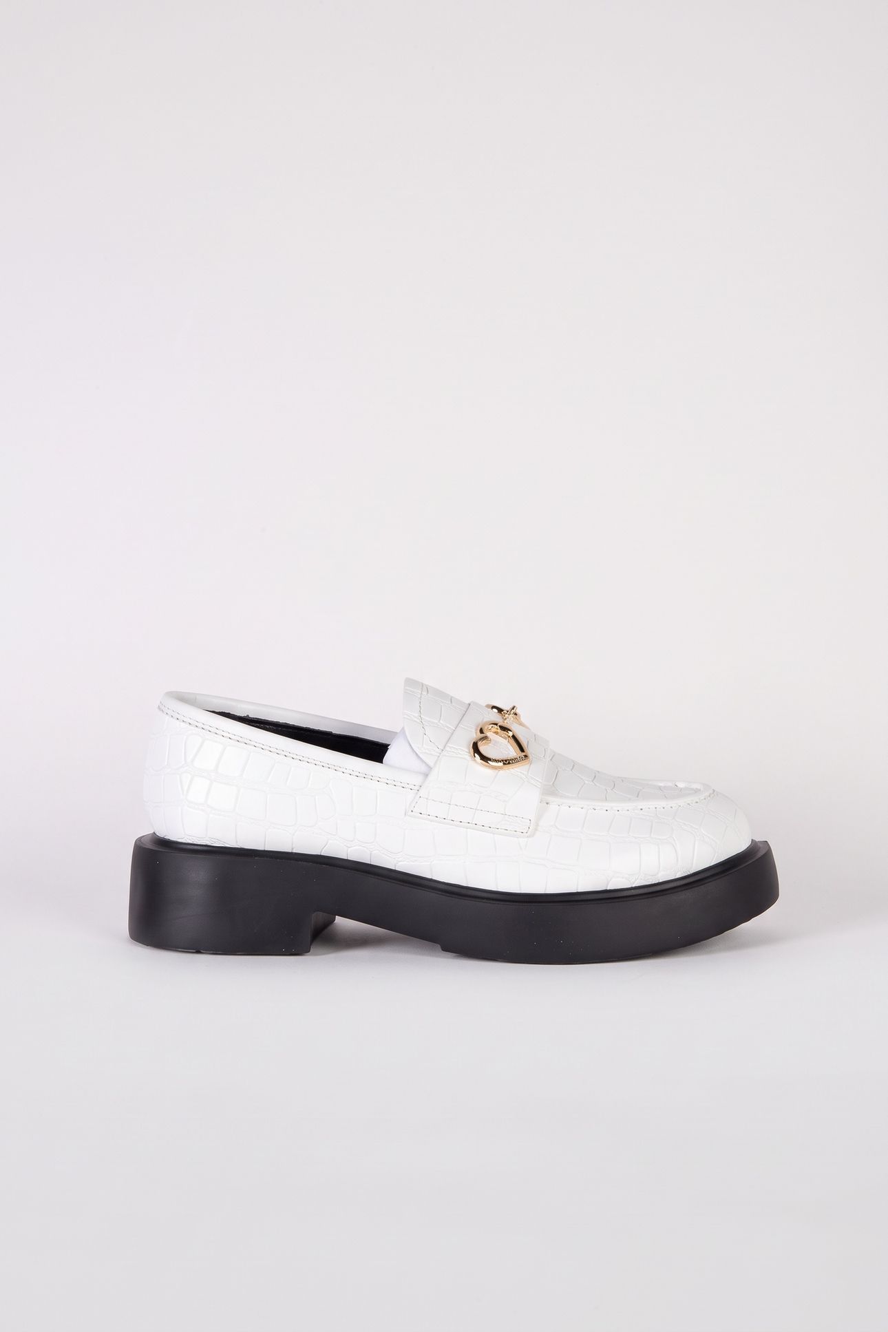 LOAFER WHITE 1