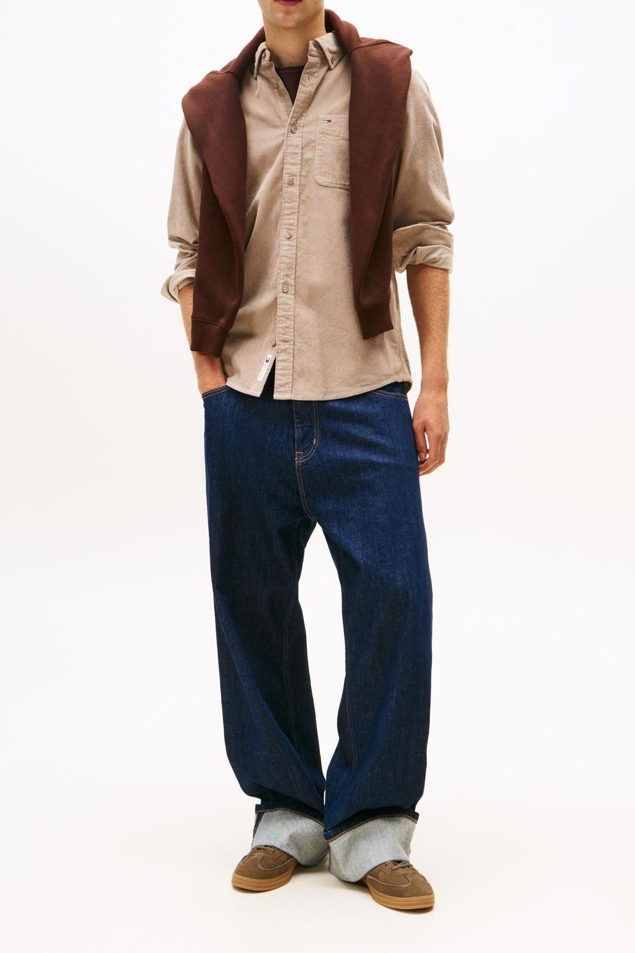 TJM REG BABY CORD SHIRT COASTAL TAUPE 3