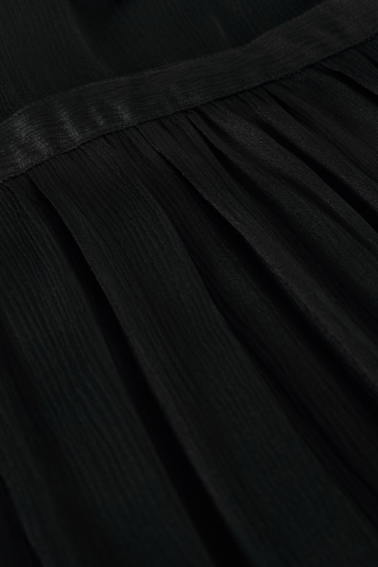 MID-LENGTH DRESS BLACK 4