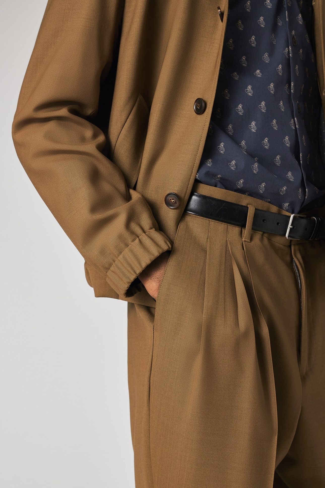 MENS TROUSER CAMEL 8