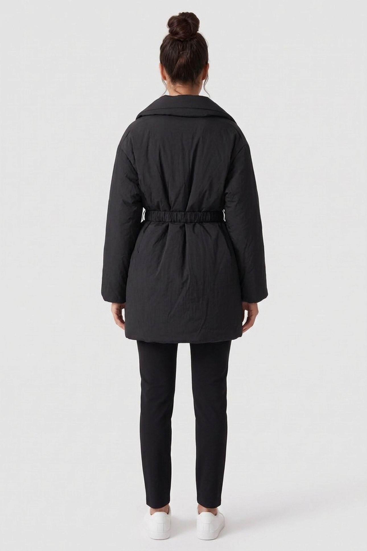 OUTERWEAR BLACK 2