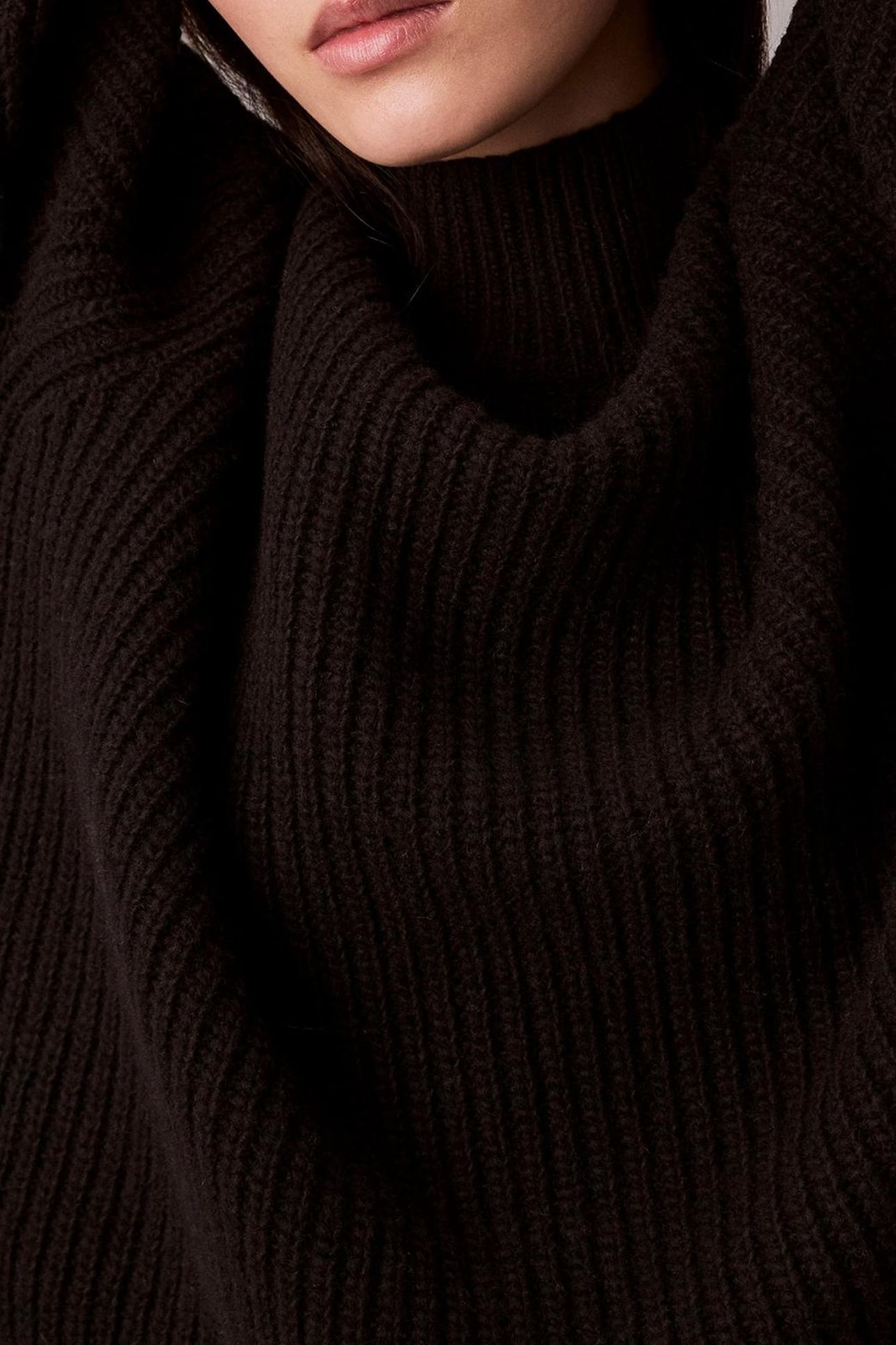 CHUNKY WOOL BLEND SWEATER BLACK 6