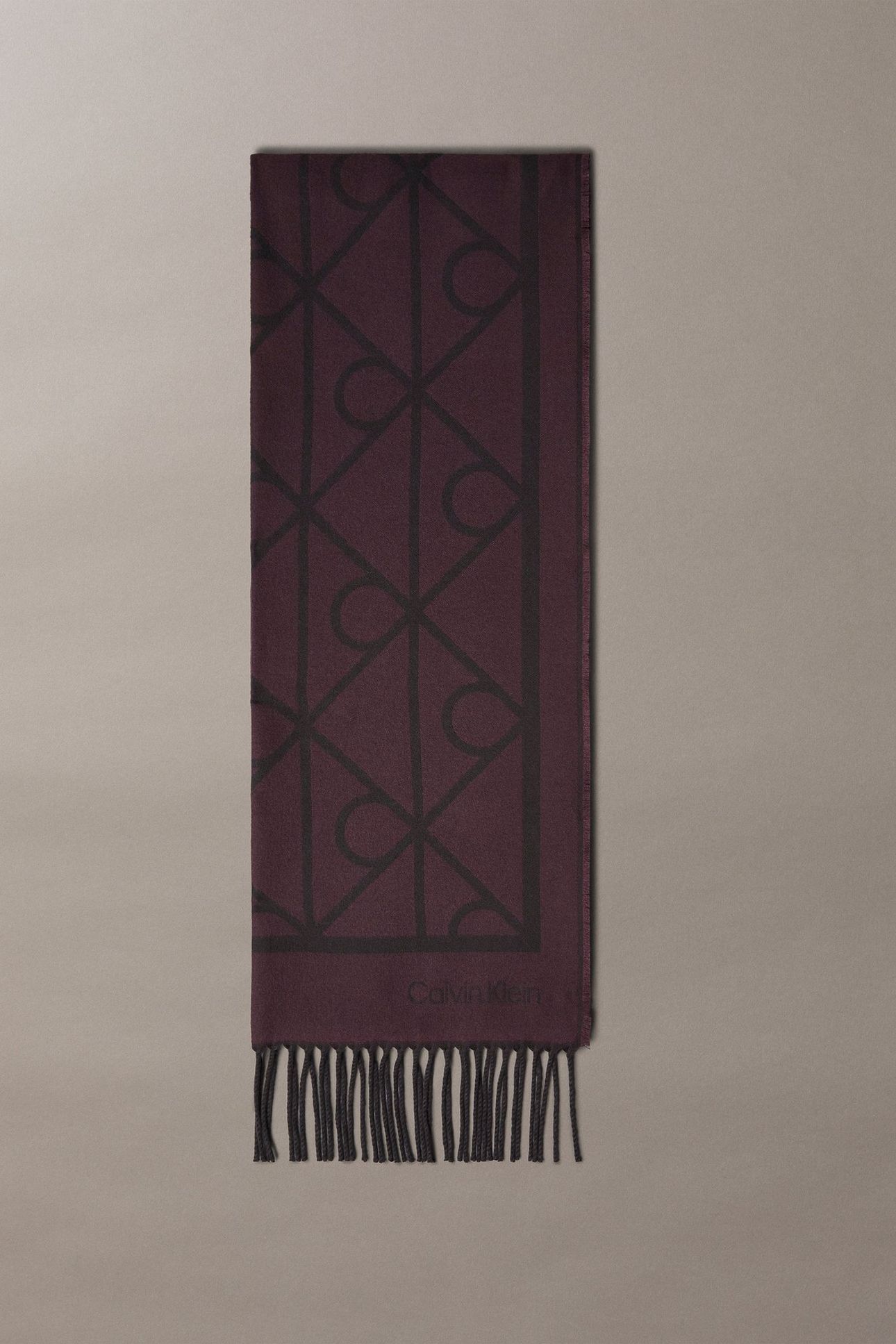 EMBLEM FRINGES FUDGE 2