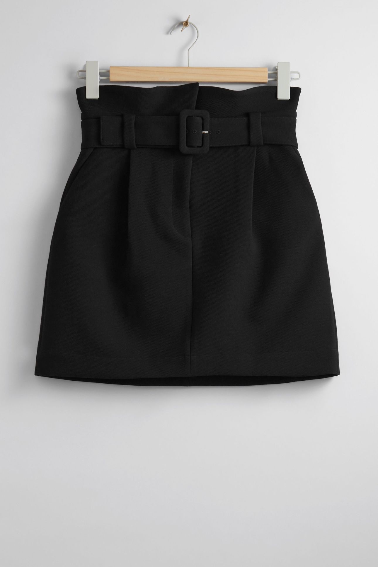 LA GABI SKIRT BLACK 3