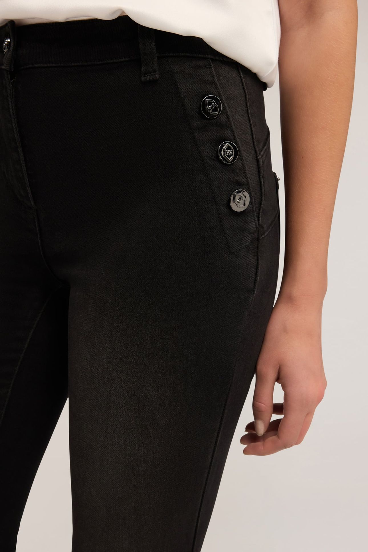 ELLE PUSH-UP FLARE JEANS BLACK 5