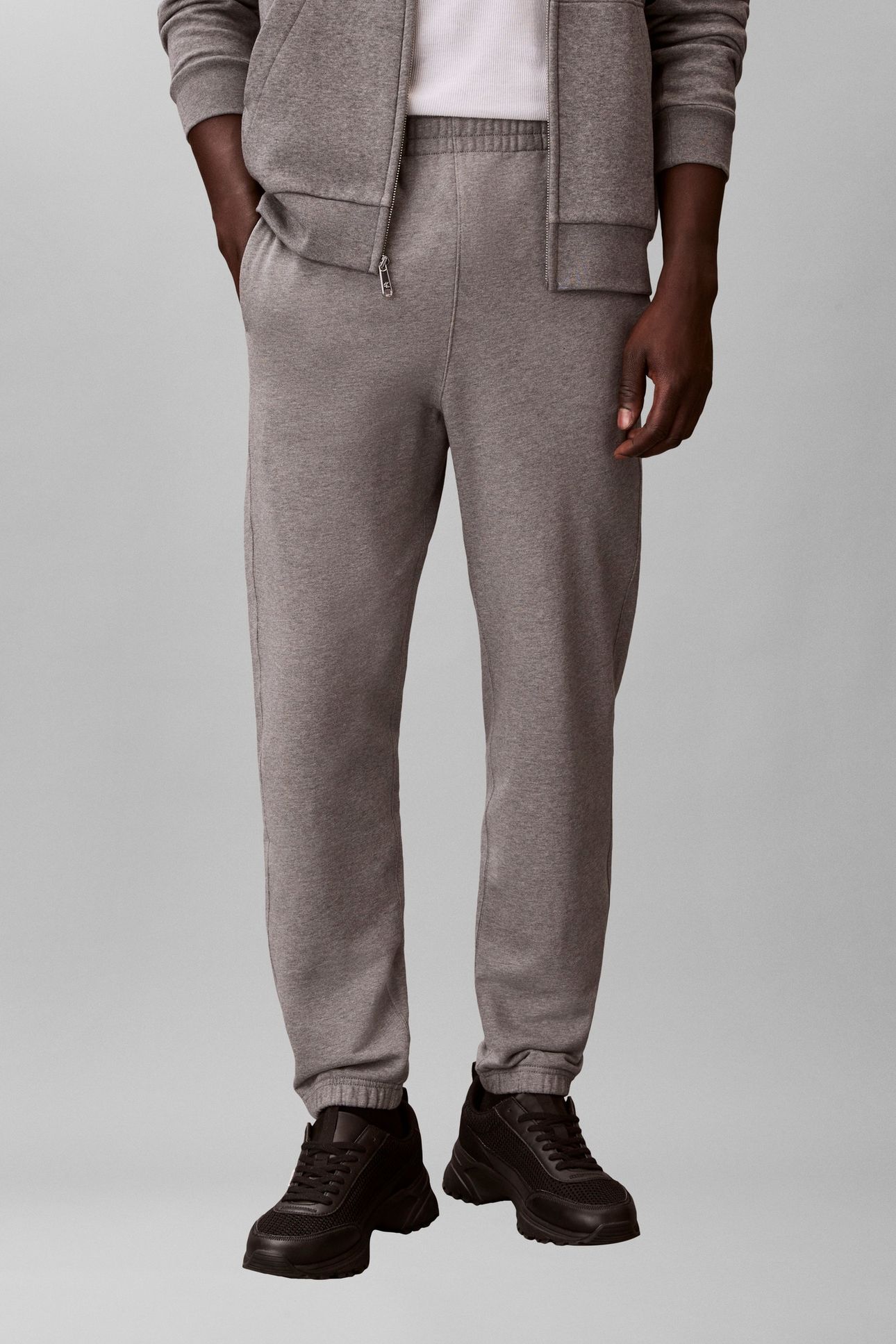 350TERRY MONOGRAM MED GREY HEATHER 1