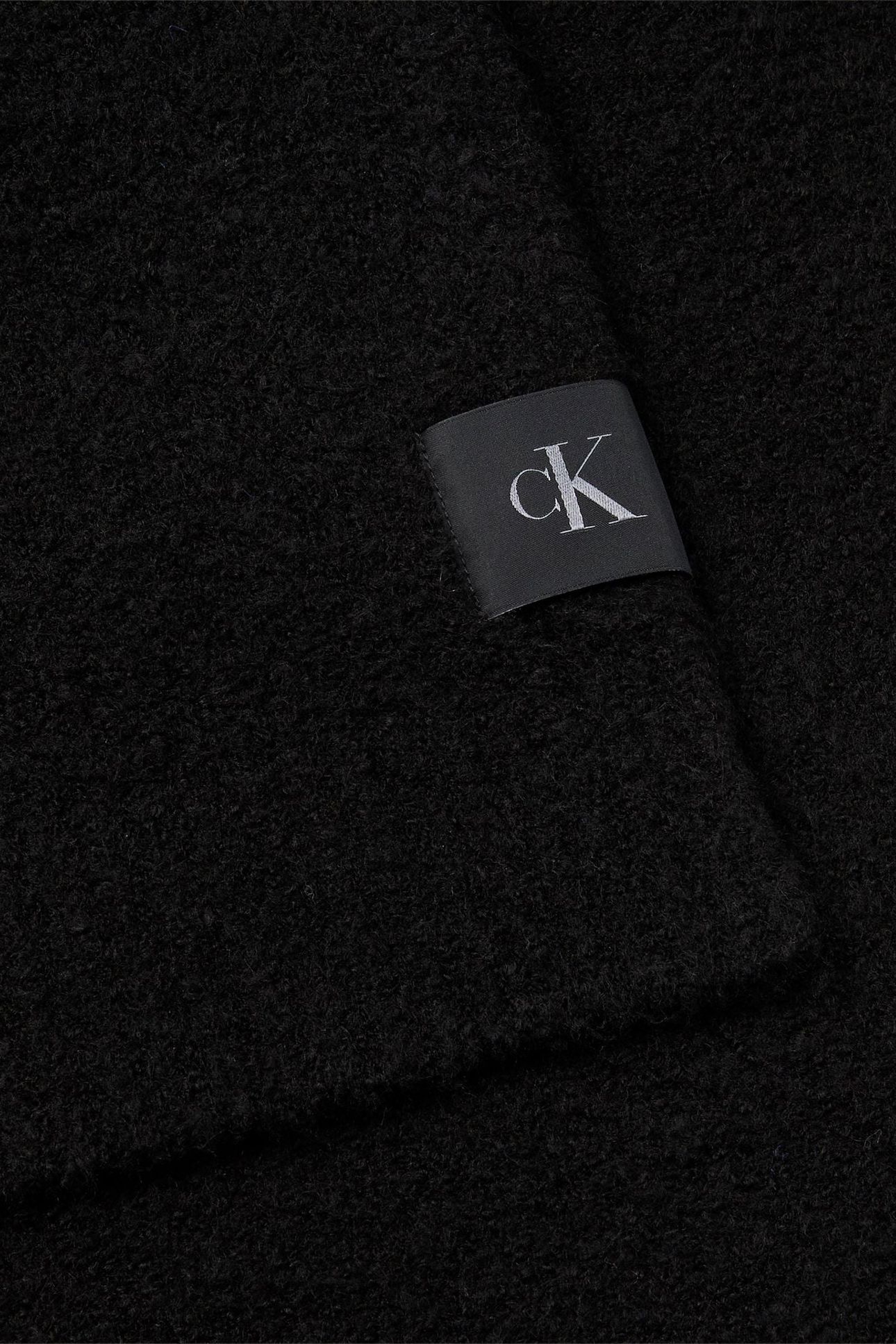 CK PATCH BOUCLE SCARF BLACK 3