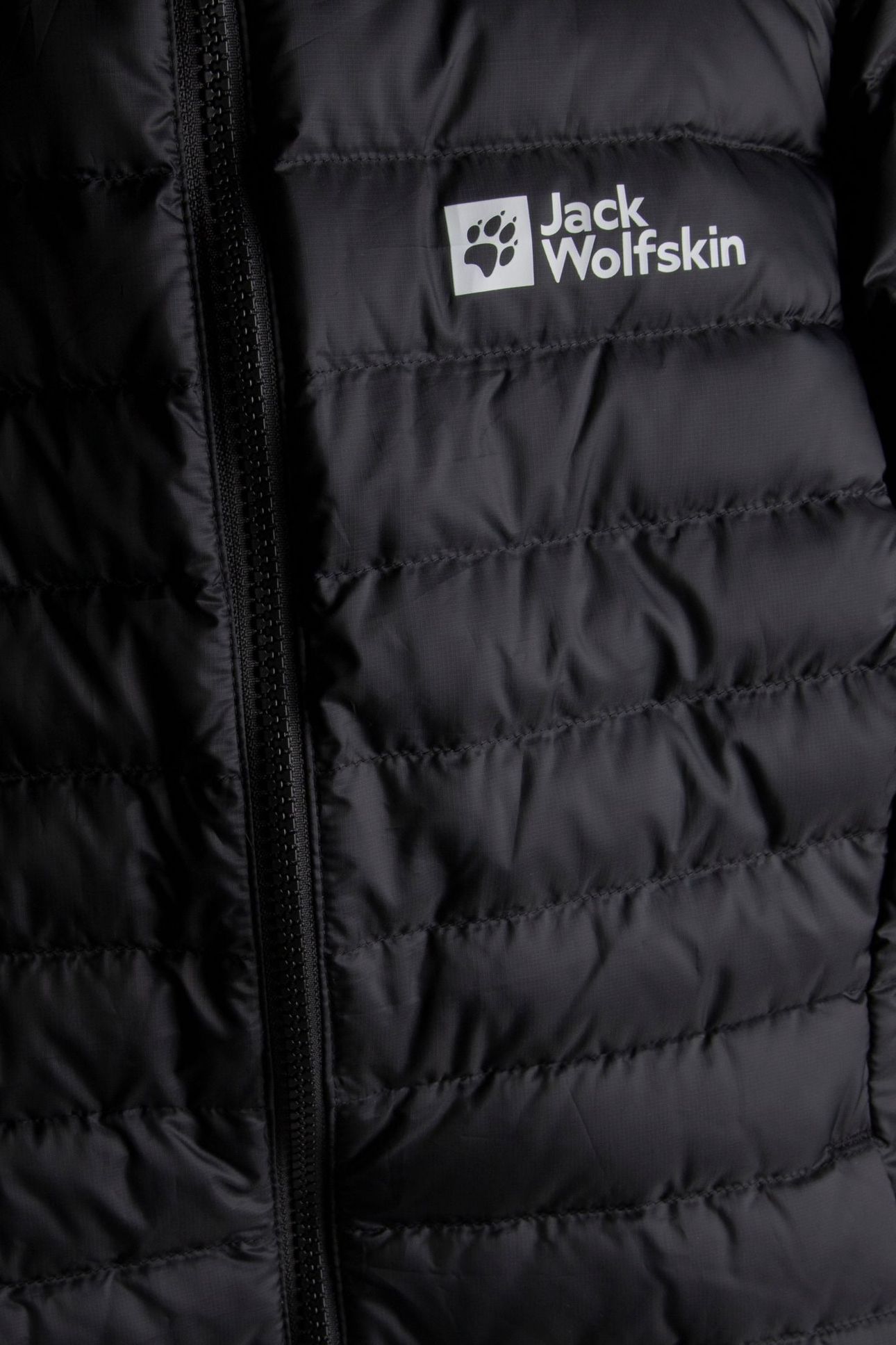 PILVI DOWN JACKET BLACK 4