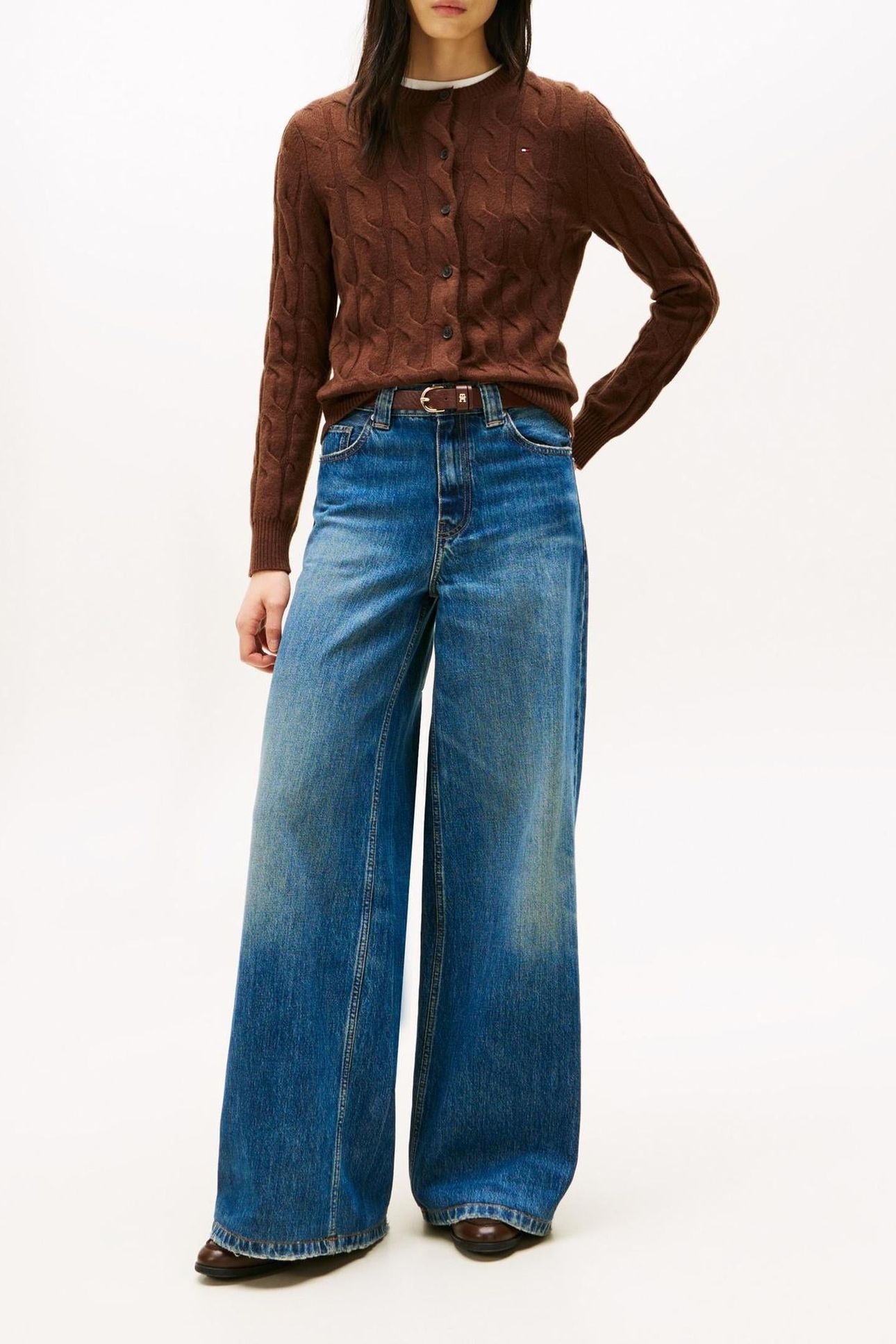 SOFT WOOL CABLE C-NECK LEGACY BROWN 2