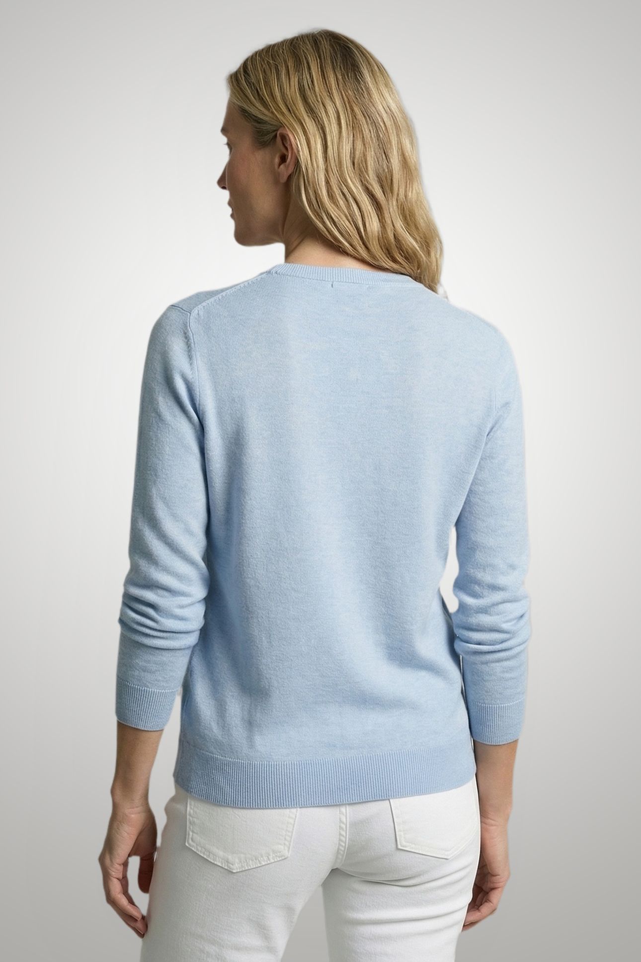 C-NECK SWEATER LIGHT BLUE 2