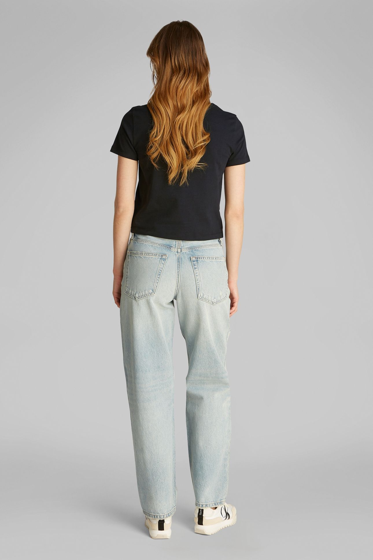 PLACED INSTITUTIONAL TEE BLACK 2