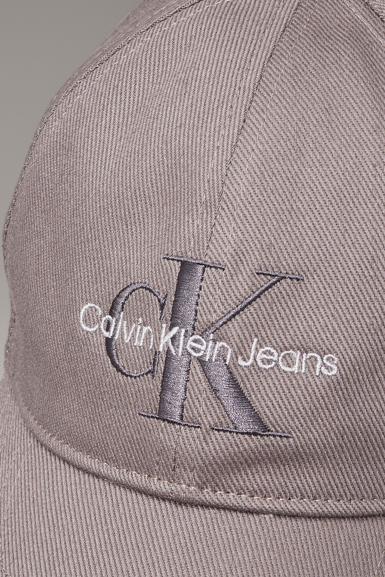 MONOLOGO EMBROIDERY CHARCOAL GRAY 4