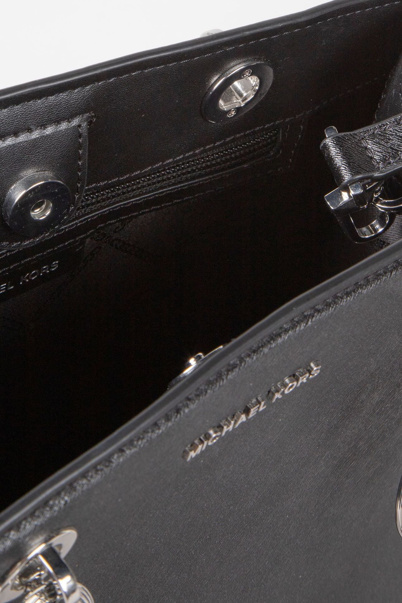 MEDIUM SATCHEL BLACK 5