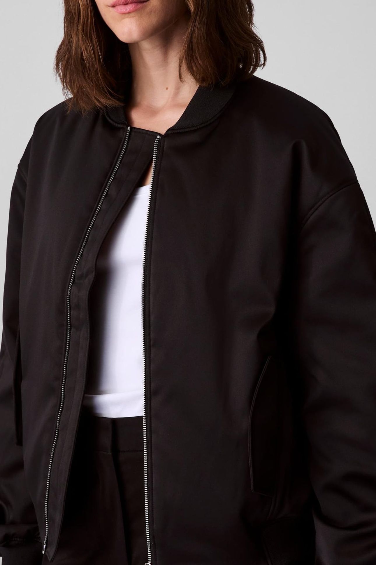 SATIN BOMBER BLACK 5