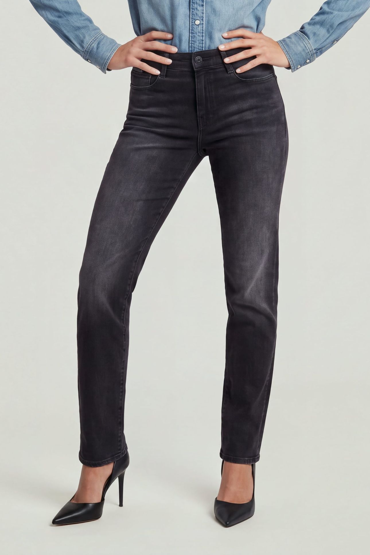 STRACE STRAIGHT BLACK 1